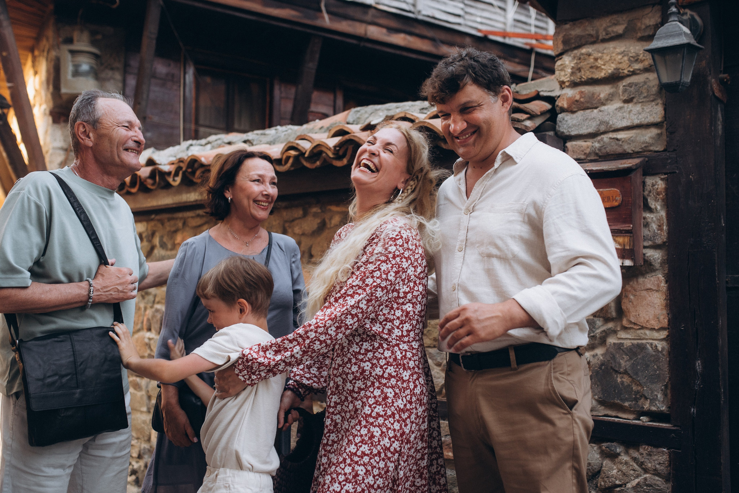 Яна и семья старый Созополь. Фотограф в Болгарии. Фотограф в Созополе