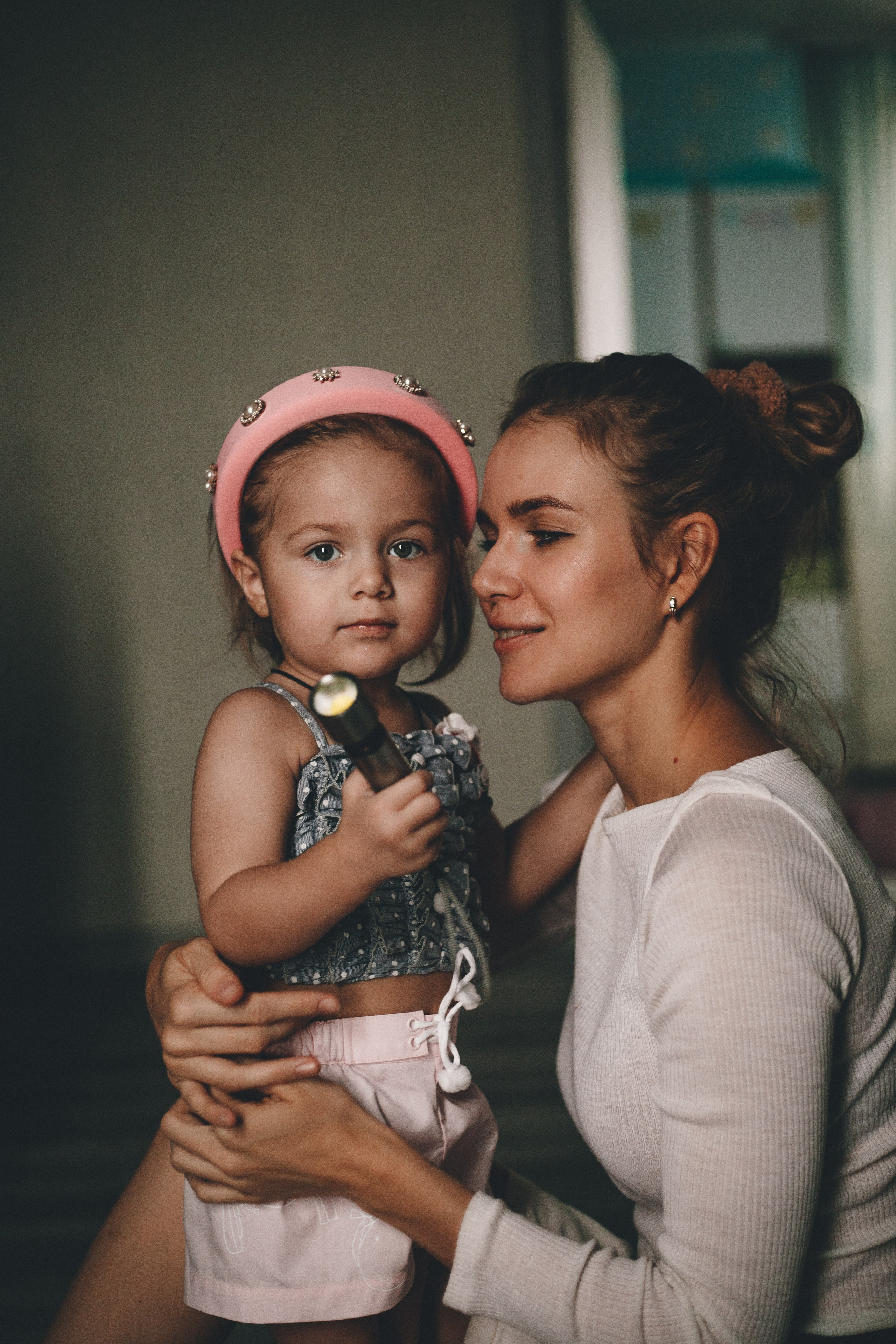 Домашняя фотосессия Мия и Яна. Семейный и женский фотограф Кемерово Мария Степ