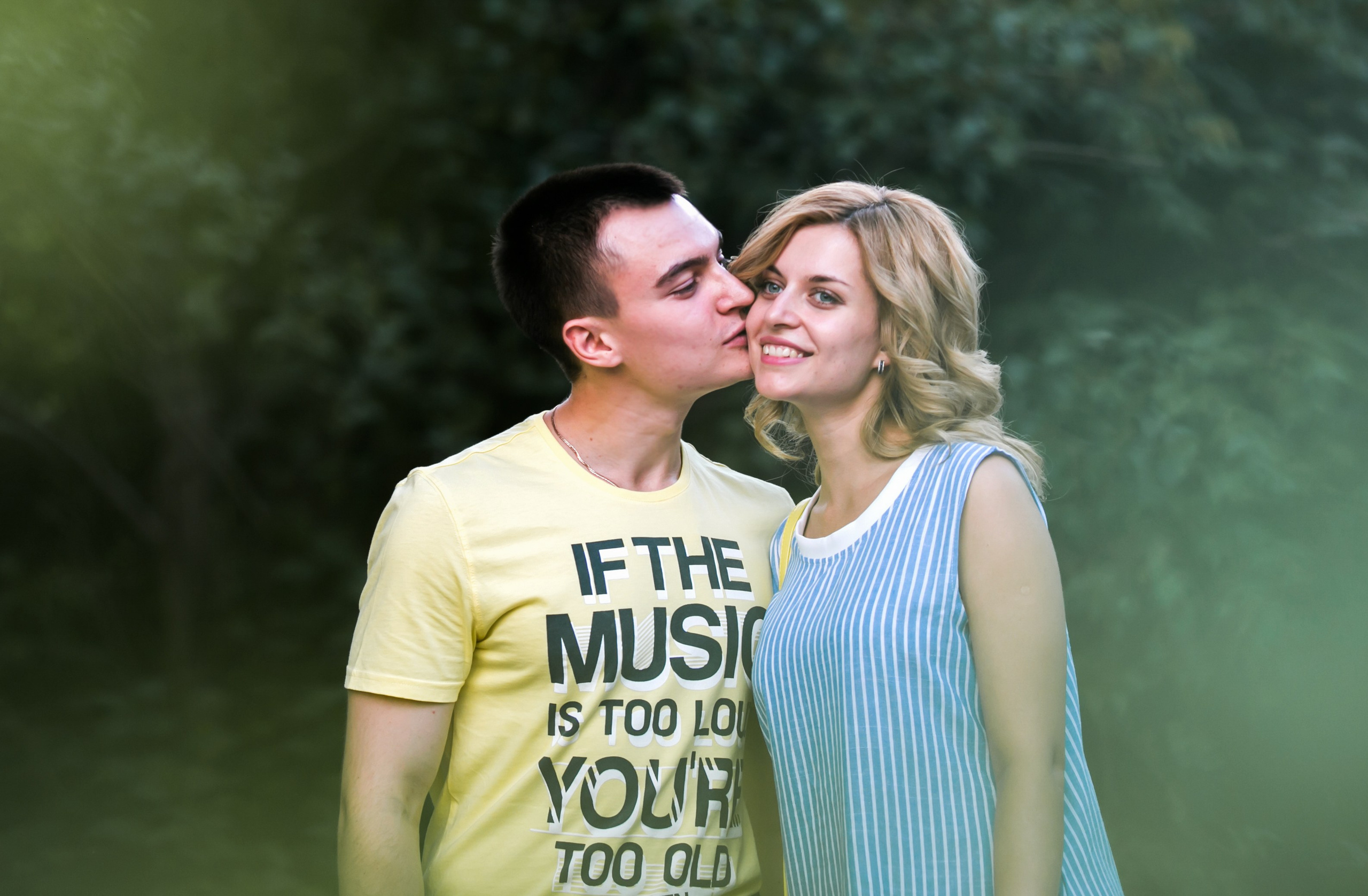 Love Story на набережной в Самаре. Свадебный фотограф, видеограф в Самаре, Самарской области. Видеосъемка