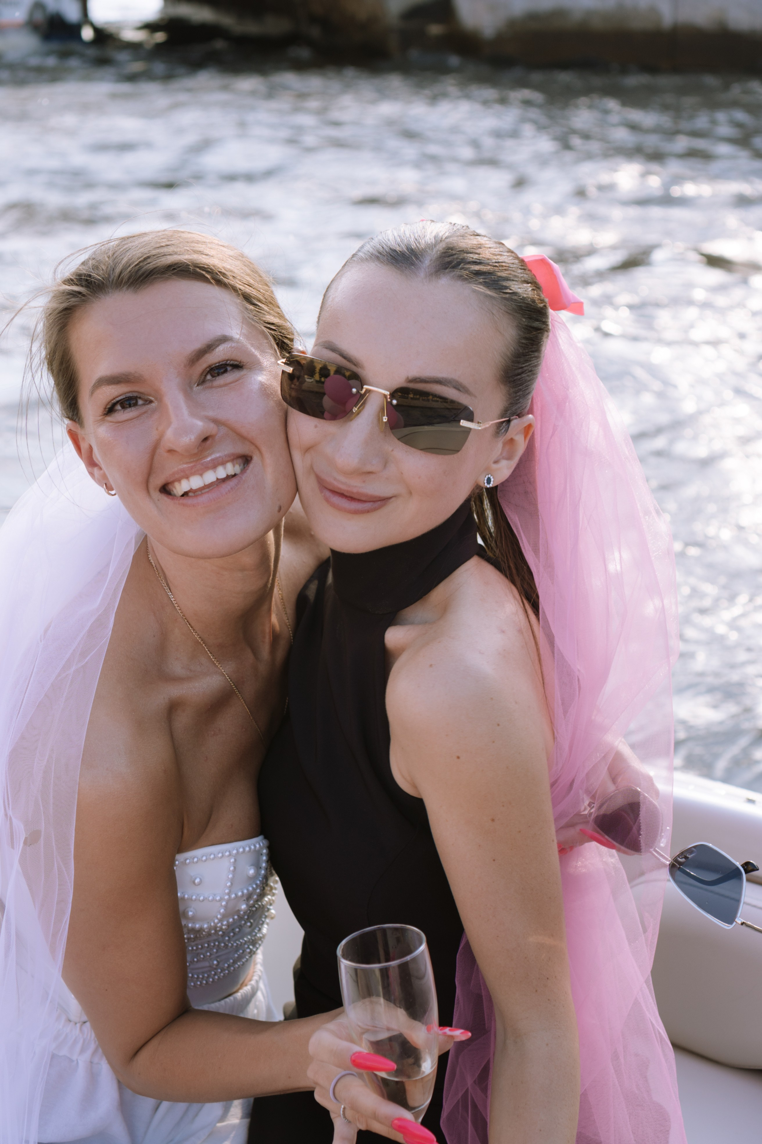 ДЕВИЧНИК НА КАТЕРЕ. Профессиональный фотограф, Санкт-Петербург — Виктория Богомолова