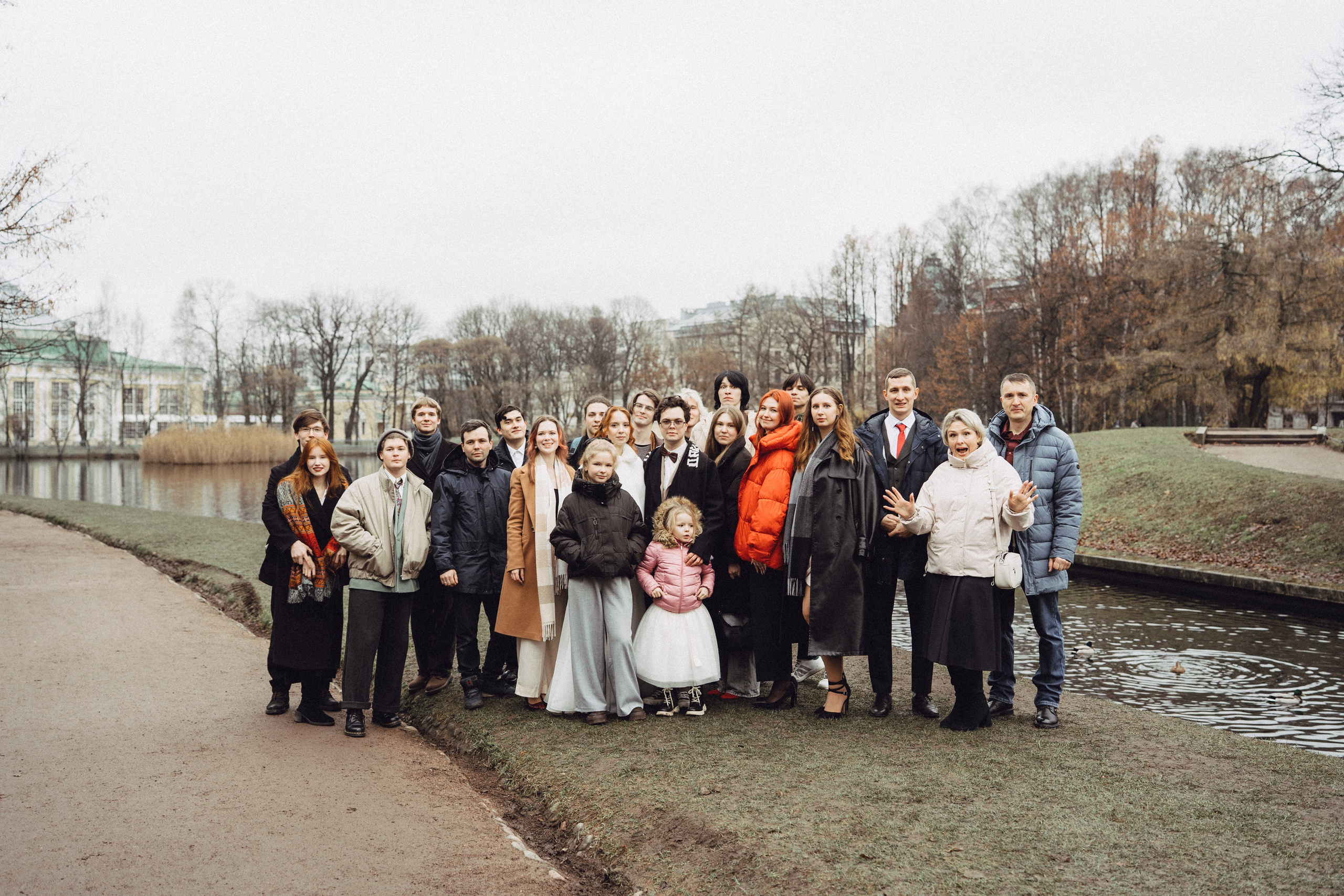 СВАДЕБНАЯ СЬЕМКА ВО ВТОРОМ ДВОРЦЕ С ГОСТЯМИ И ПРОГУЛКА В ТАВРИЧЕСКОМ САДУ. Профессиональный фотограф, Санкт-Петербург — Виктория Богомолова