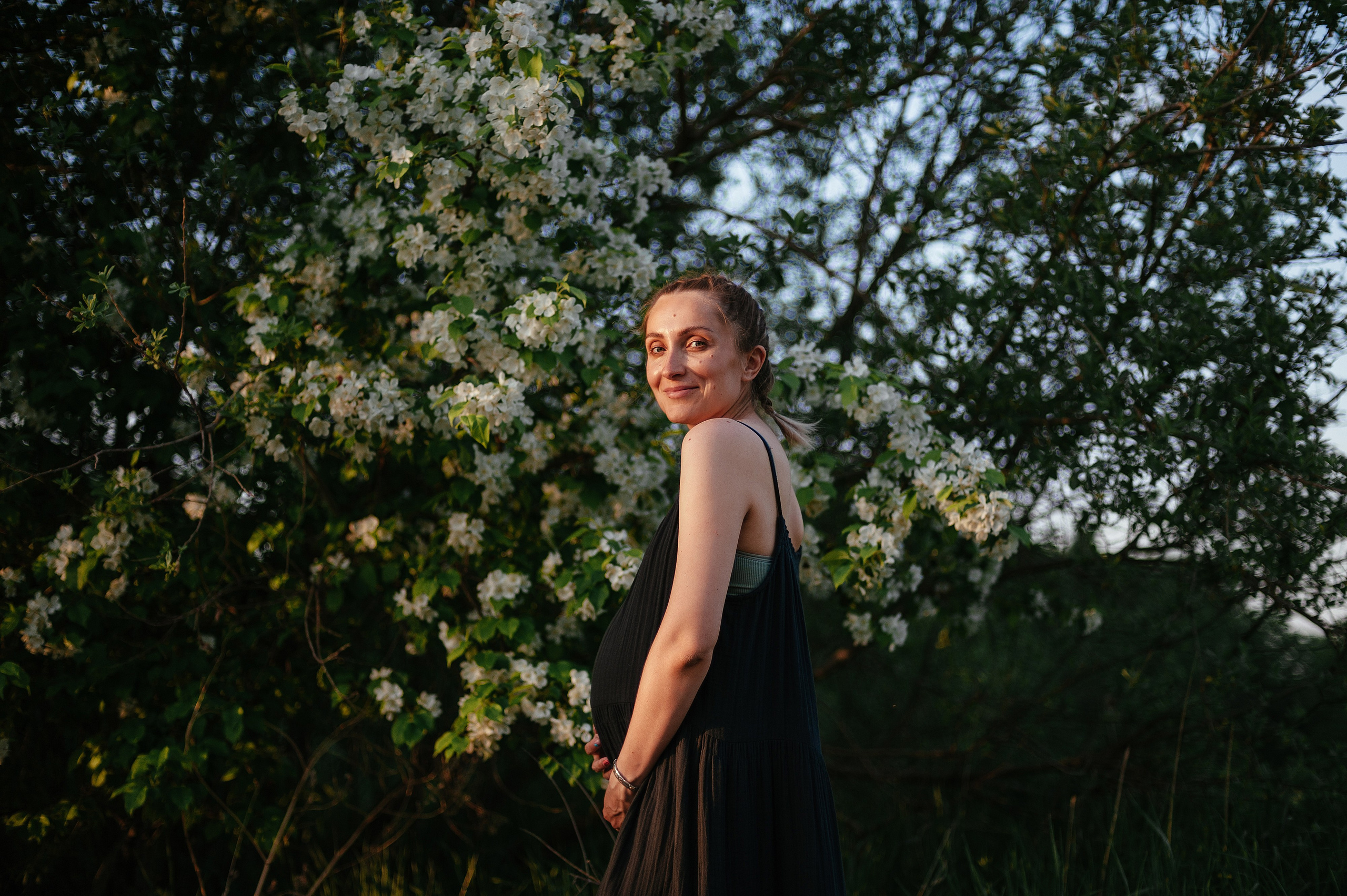 Уличная семейная фотосессия в Краснообске. Семейный фотограф Дарья Едапина Новосибирск. Фотограф Дарья Едапина Новосибирск