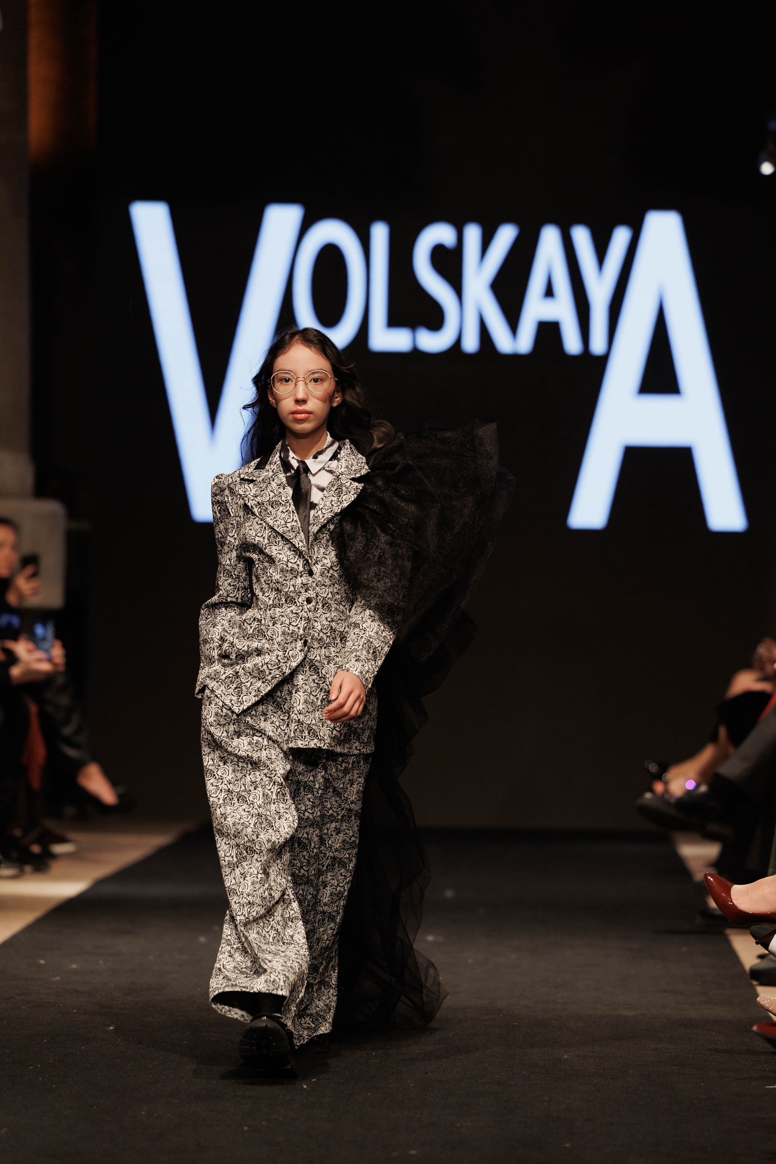 IFB-показ. About