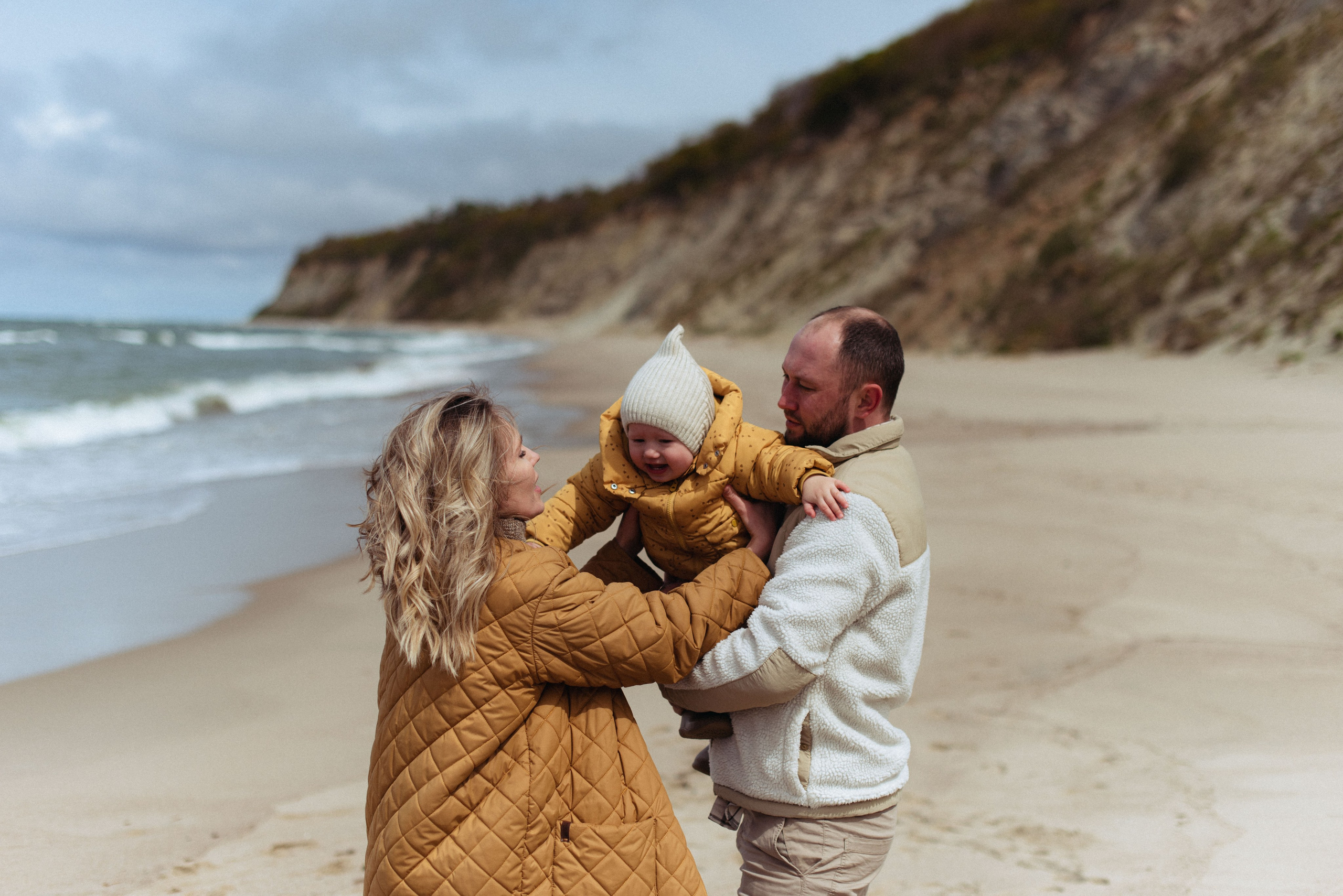 Семейная съемка у моря. Женский фотограф в Москве и МО