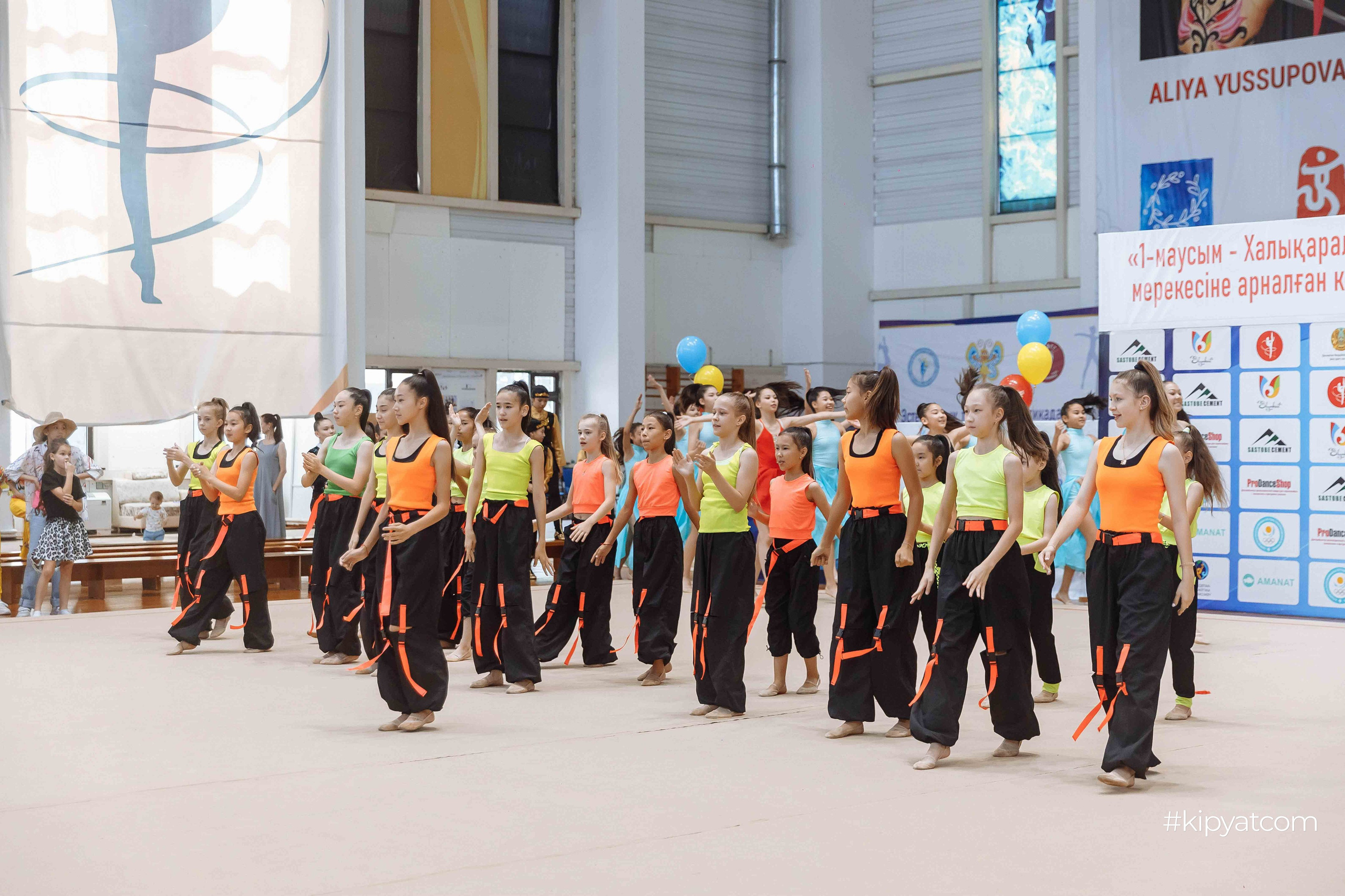 Фестиваль гимнастики на день защиты детей