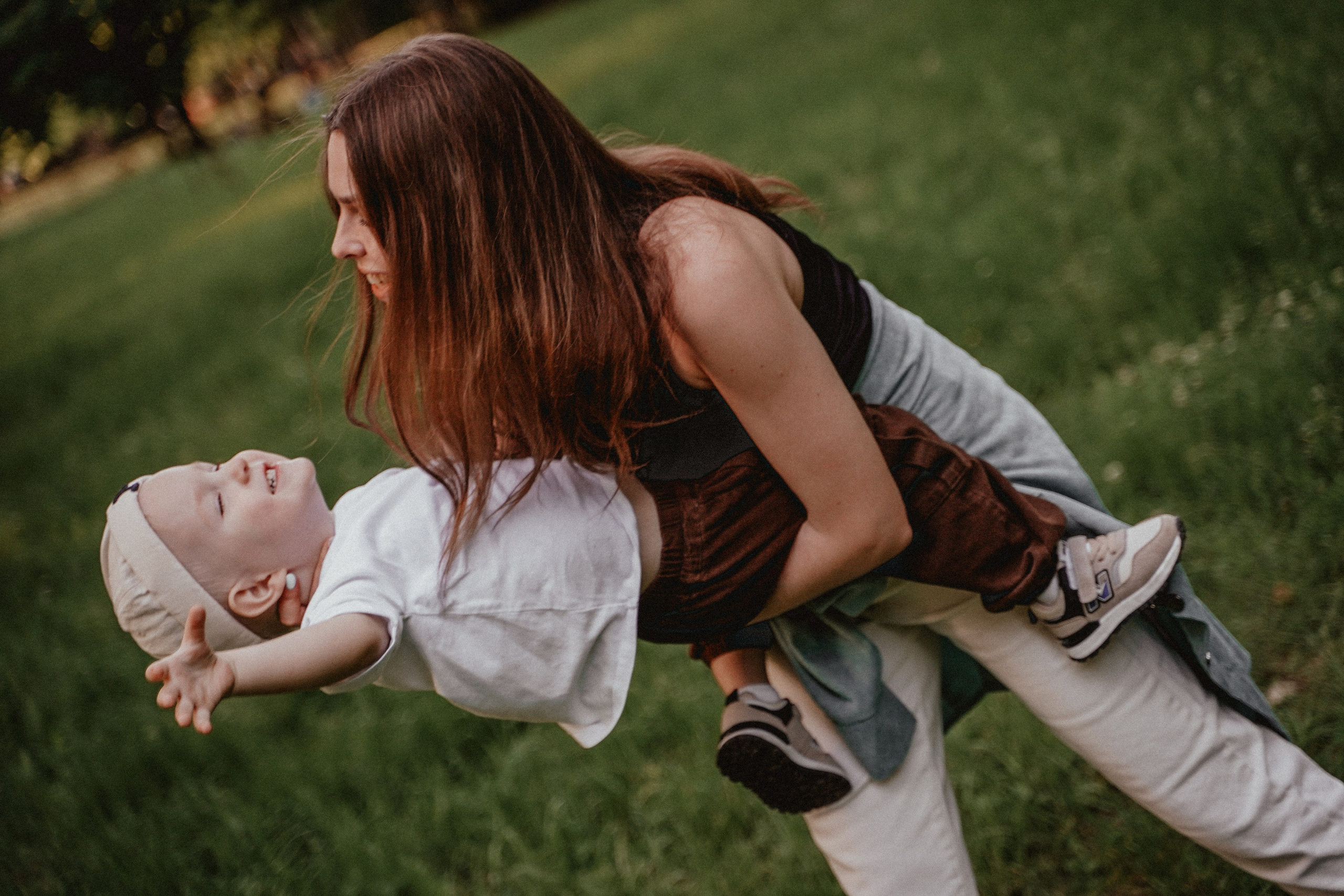 Семейная фотосессия со скейтом и самокатом. Семейный и женский фотограф в Краснодаре Анастасия Приймак