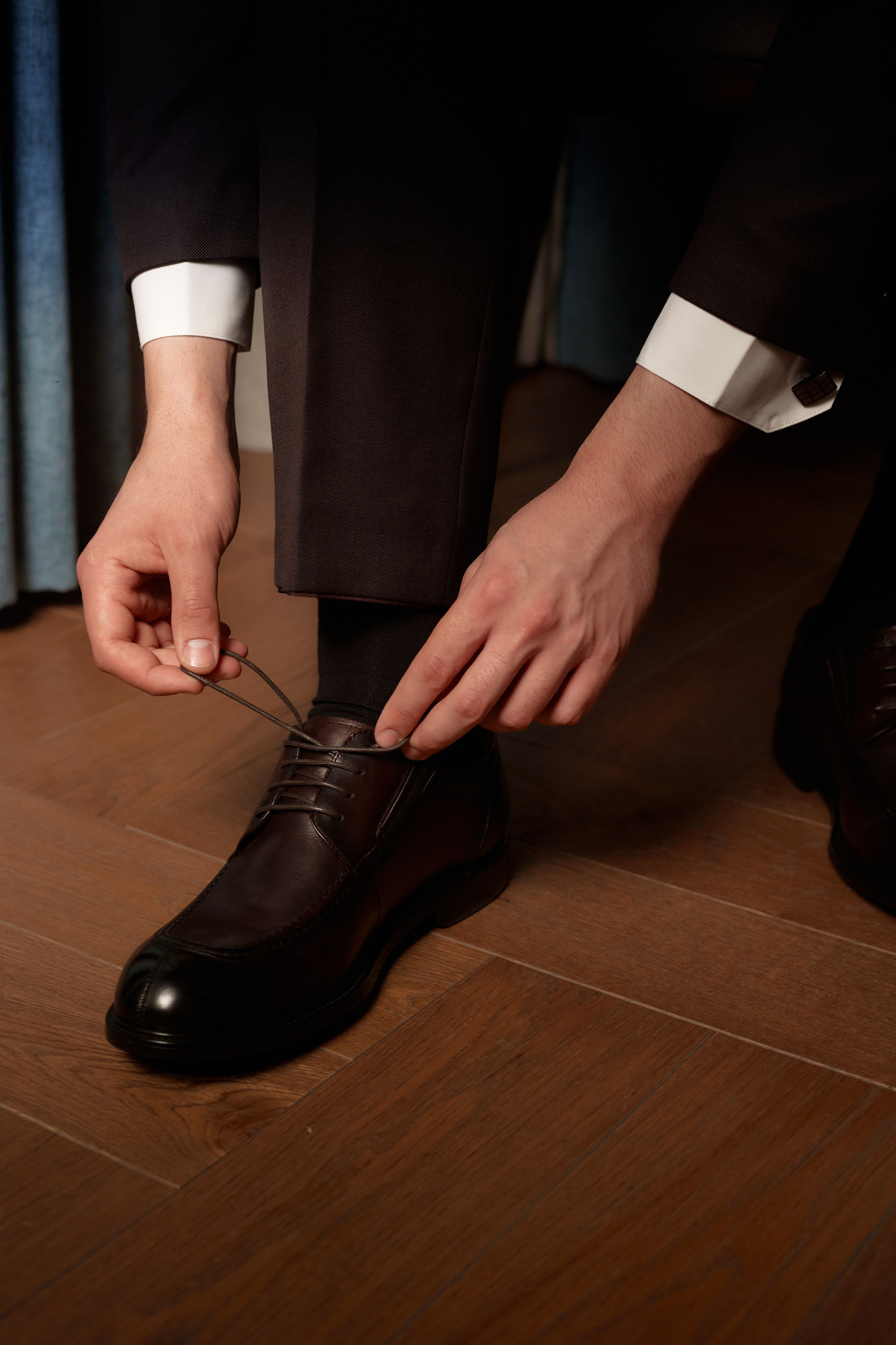 Журнал «Свадебный салон». Магазин мужской одежды Mister. Виктория Ларина — Портретный профессиональный фотограф в Иркутске