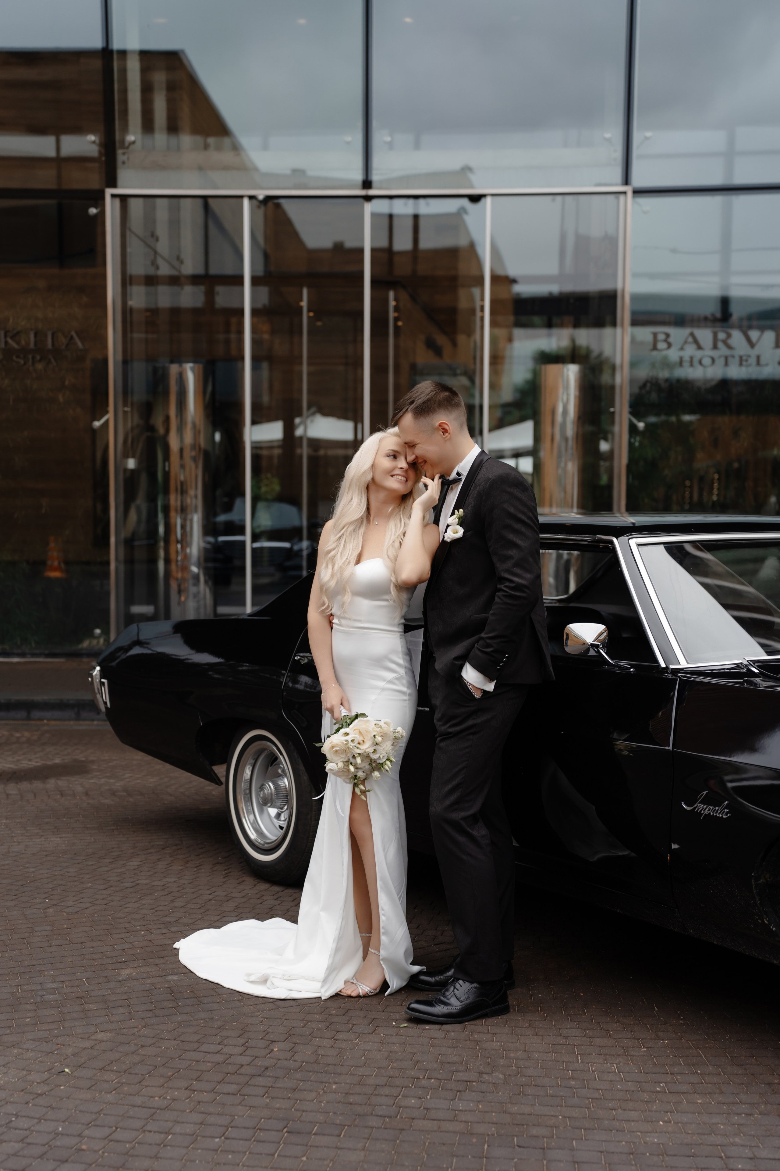 Свадебная фотосессия в Barvikha Luxury Village. Свадебный и семейный фотограф в Москве Светлана Зоткина