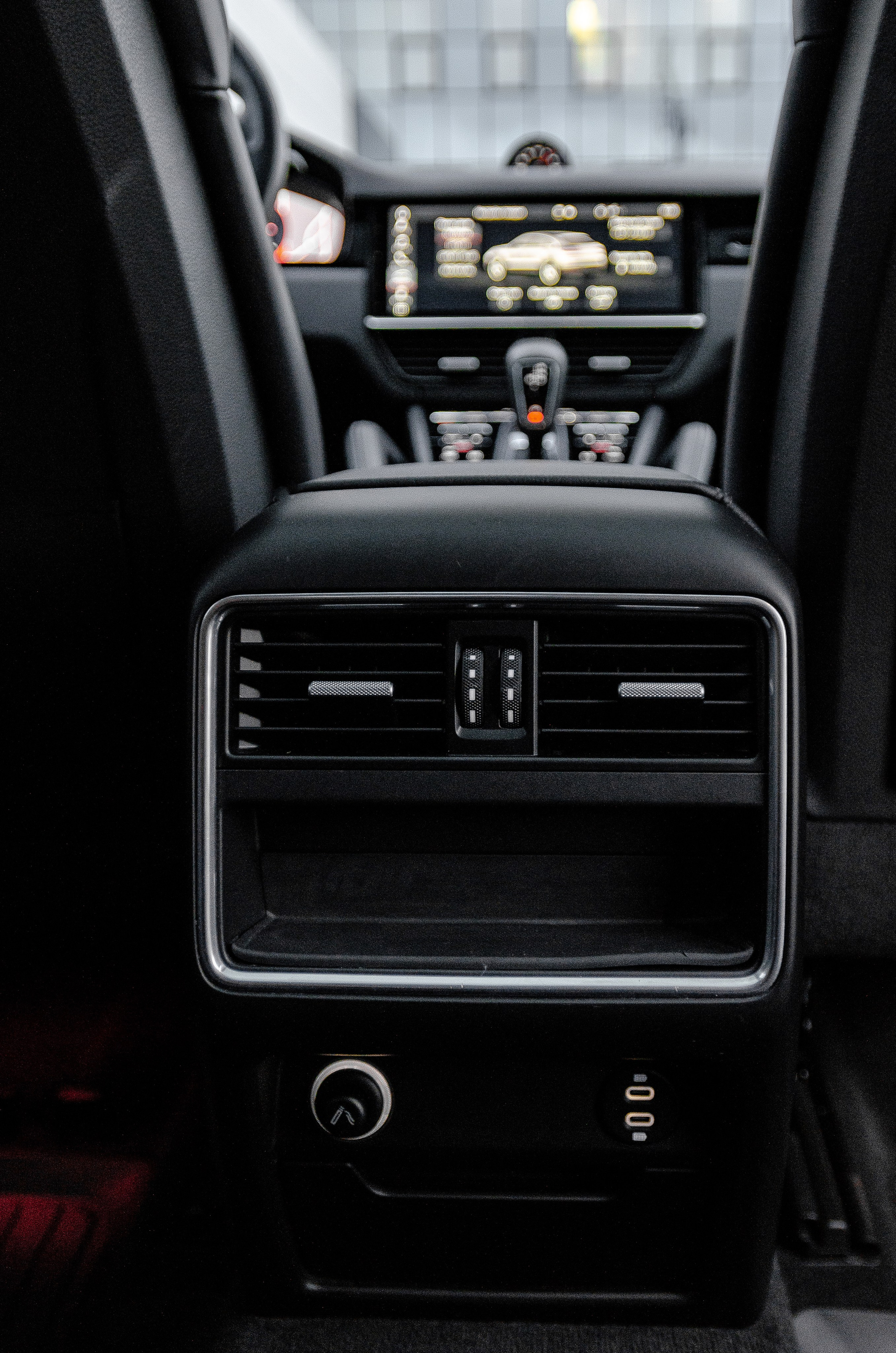 Porsche Cayenne. Автомобильный и интерьерный фотограф в Минске Александр Тагаев