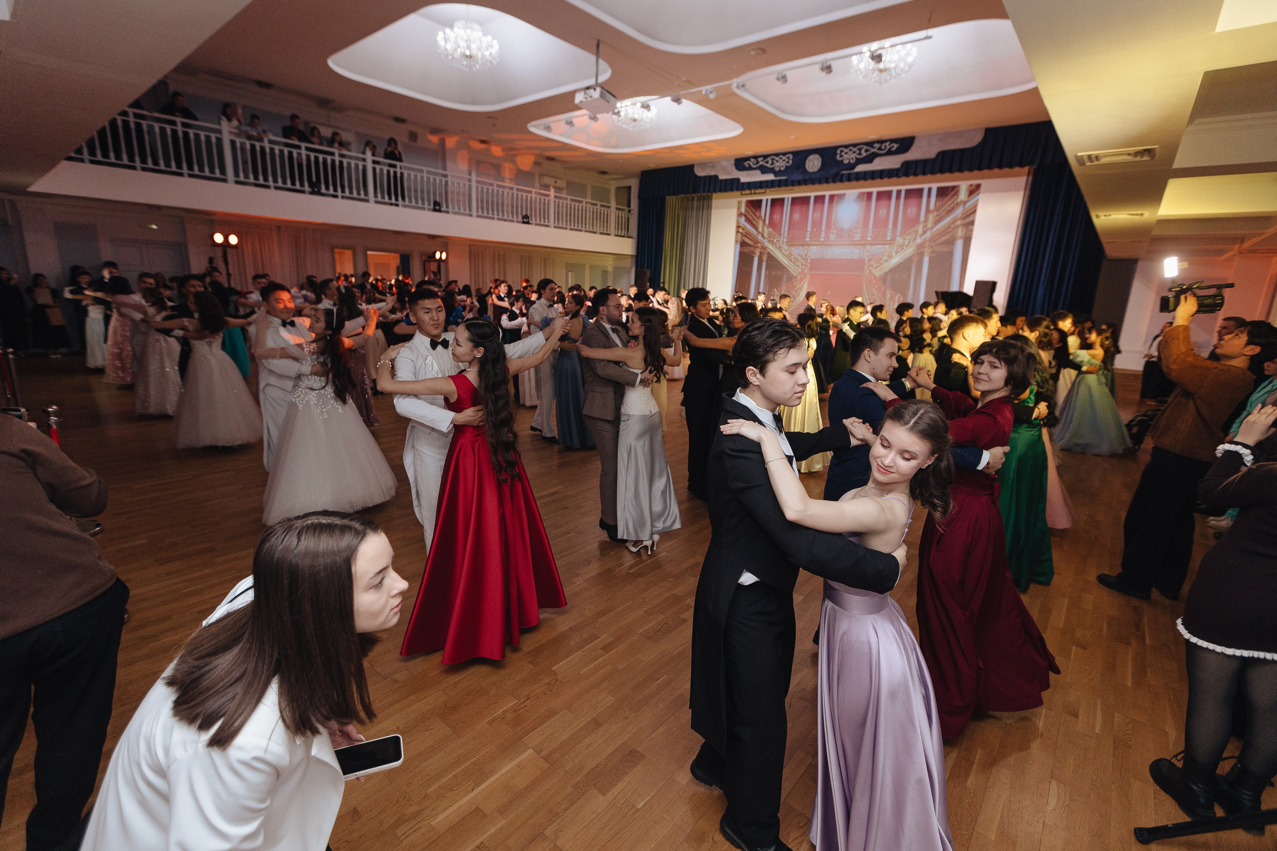 Студенческий бал. Свадебный и семейный фотограф в Улан-Удэ