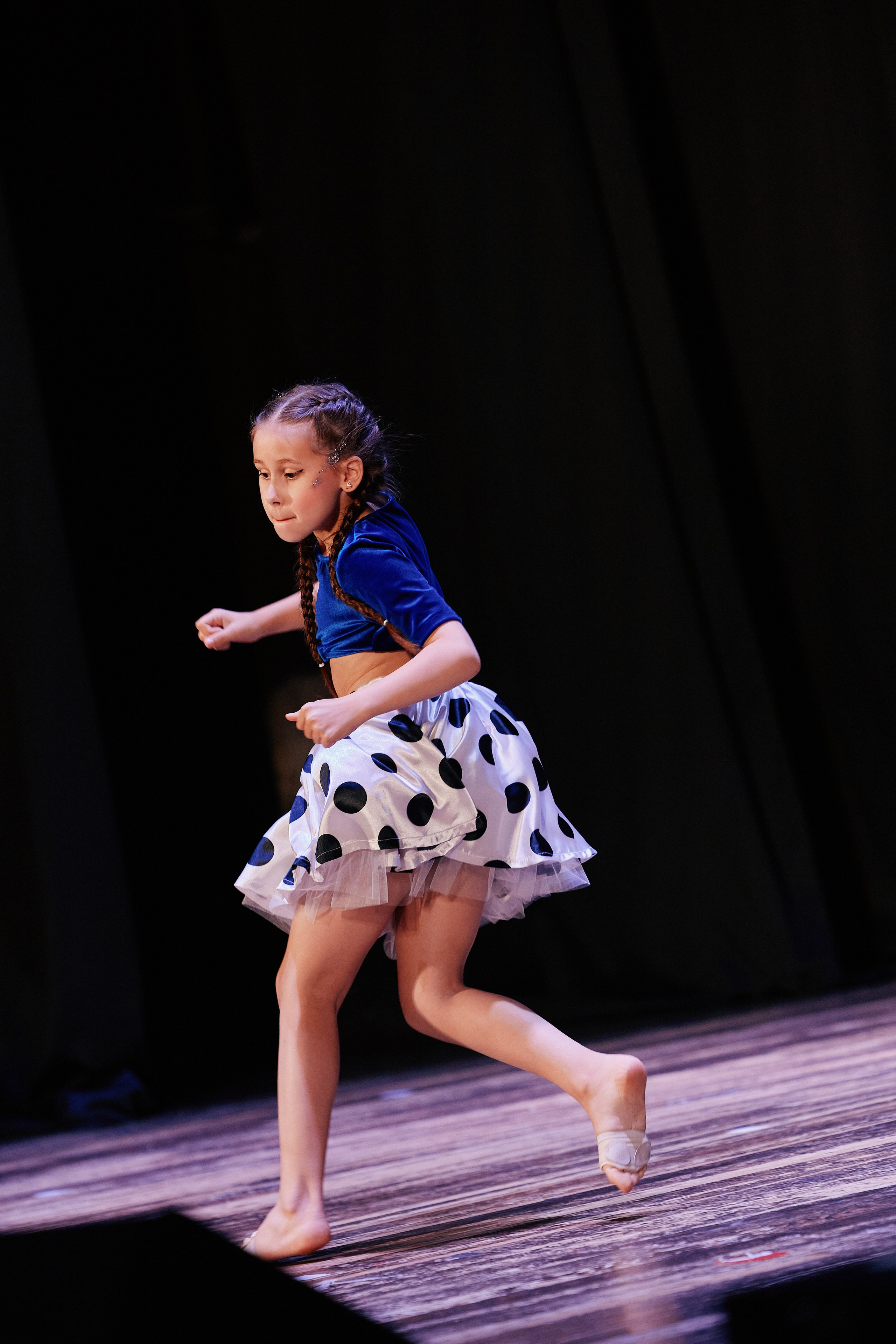 Концерт танцевальной студии Фиеста 08.06. Свадебный репортажный фотограф краснодар максим дремов дрёмов фотосессия студия цена