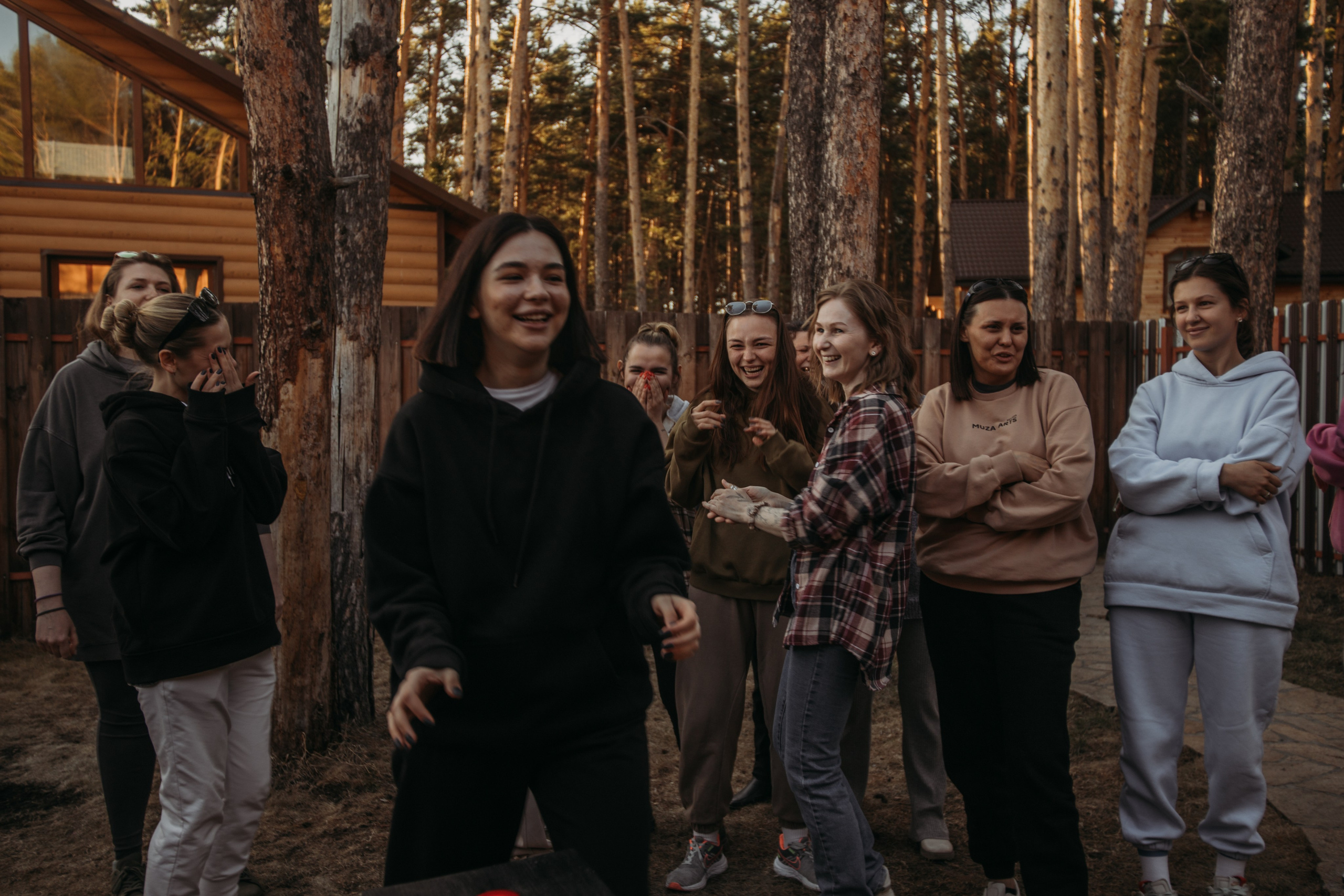 Корпоратив Muza_Arts. Венера Гайн. Репортажный фотограф  Тюмень. Обучение фотографии с 0