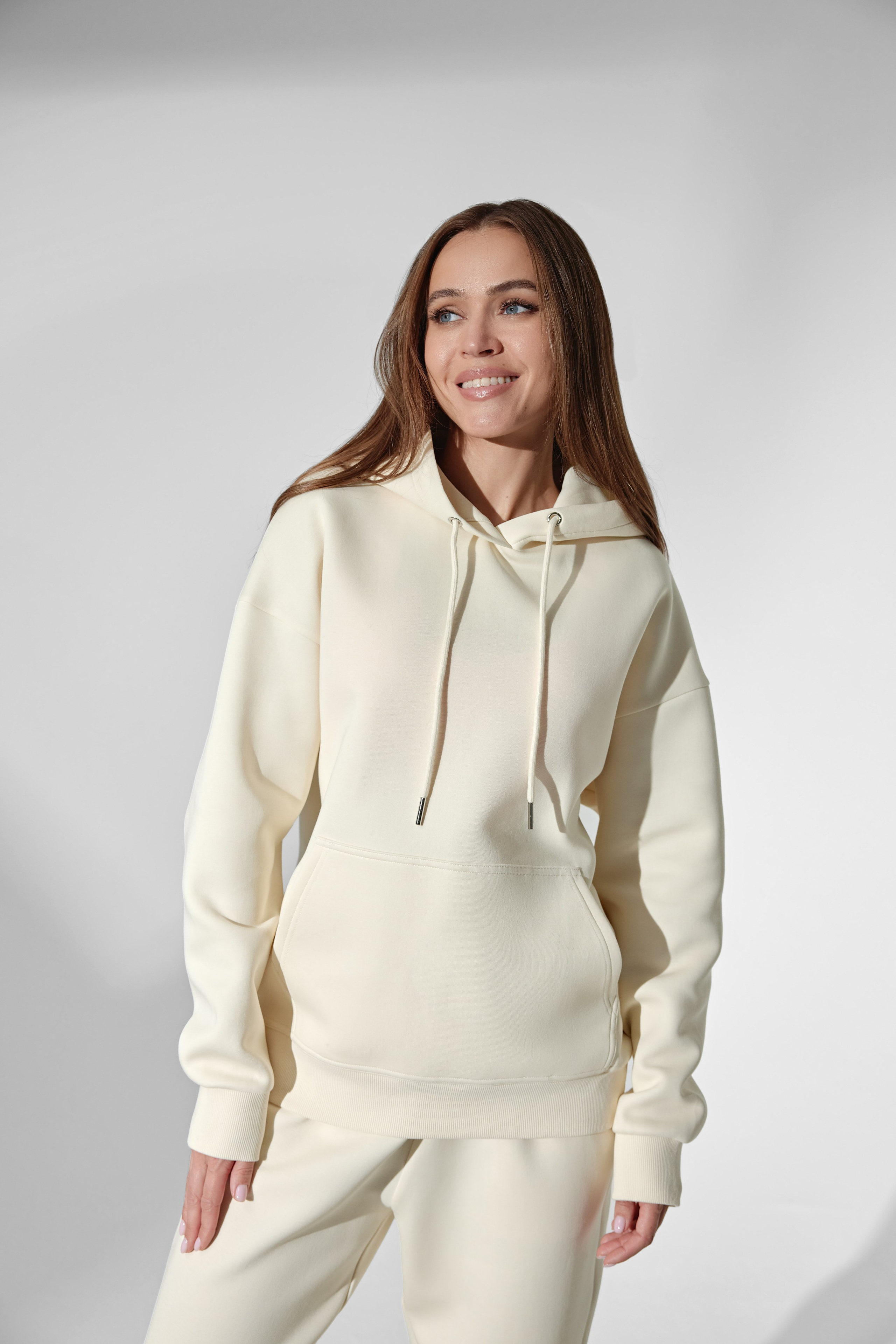 Создание каталога для бренда одежды Enjoy. Антон Артюшин, портретный фотограф. Москва