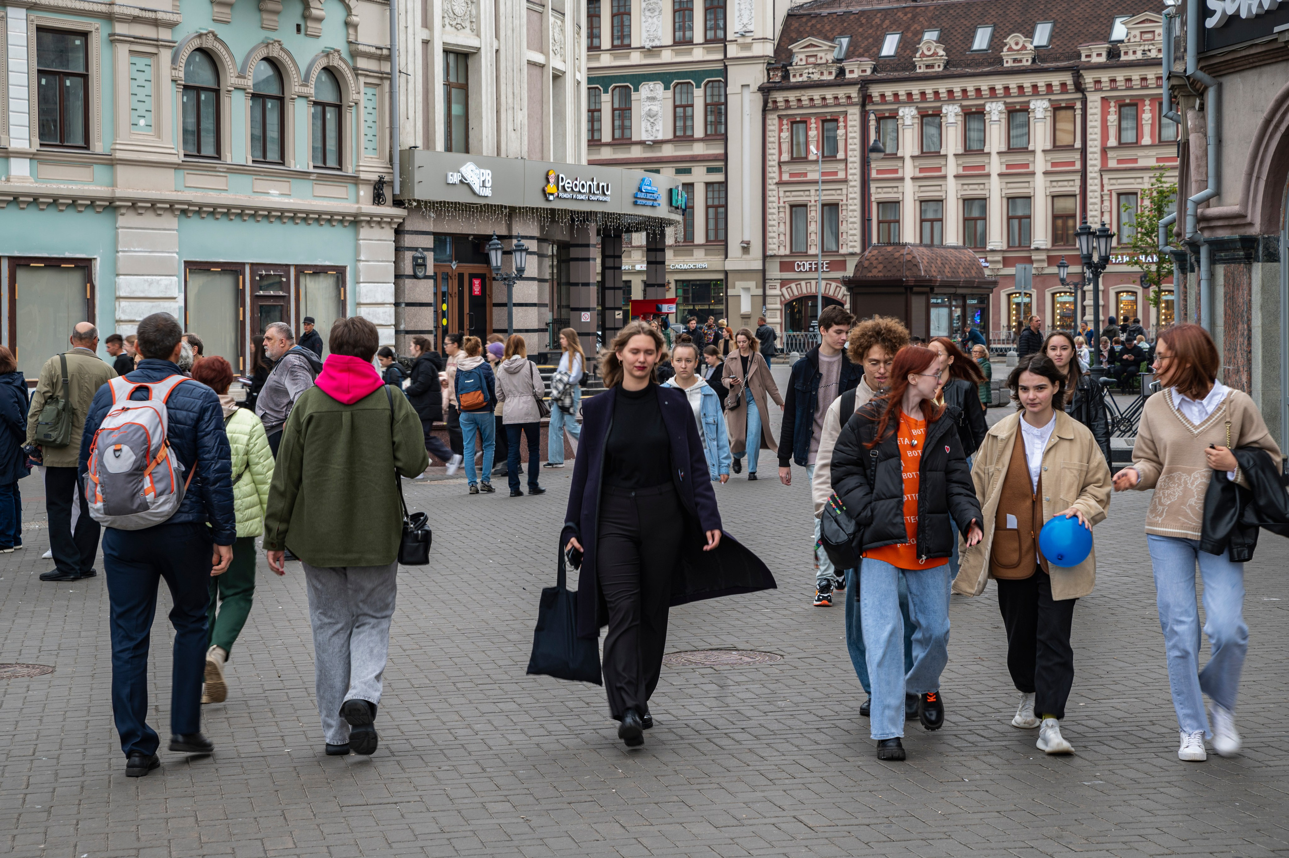 Казань. Сентябрь 2022. Фотограф Роман Адлер