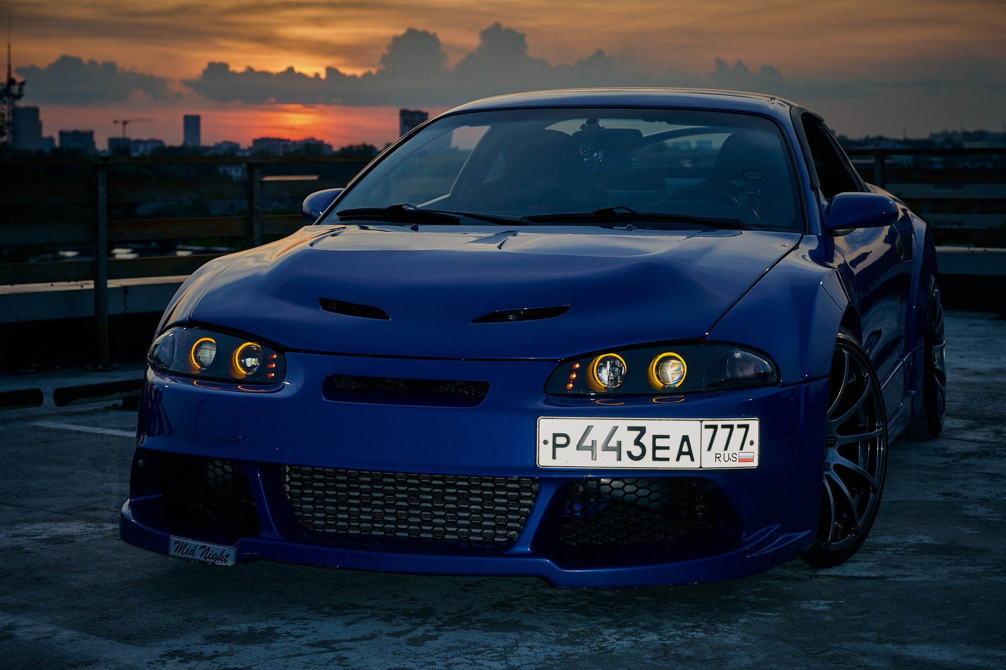 Тюнинг-Арт-Музей. Встреча на РЖД Арене. Фотограф Роман Адлер