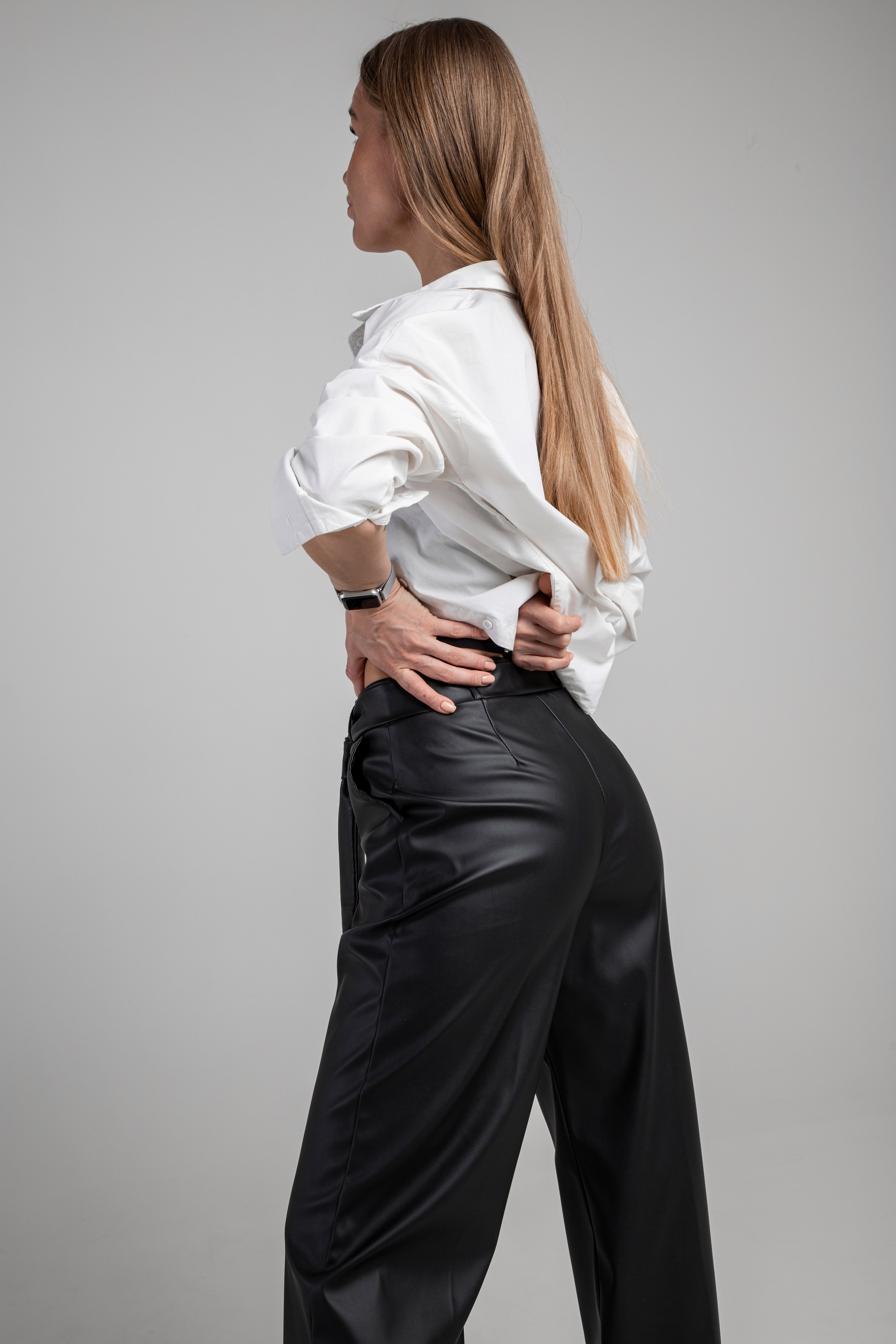 Брюки. Фотограф Денис Лесковский (Тюмень)