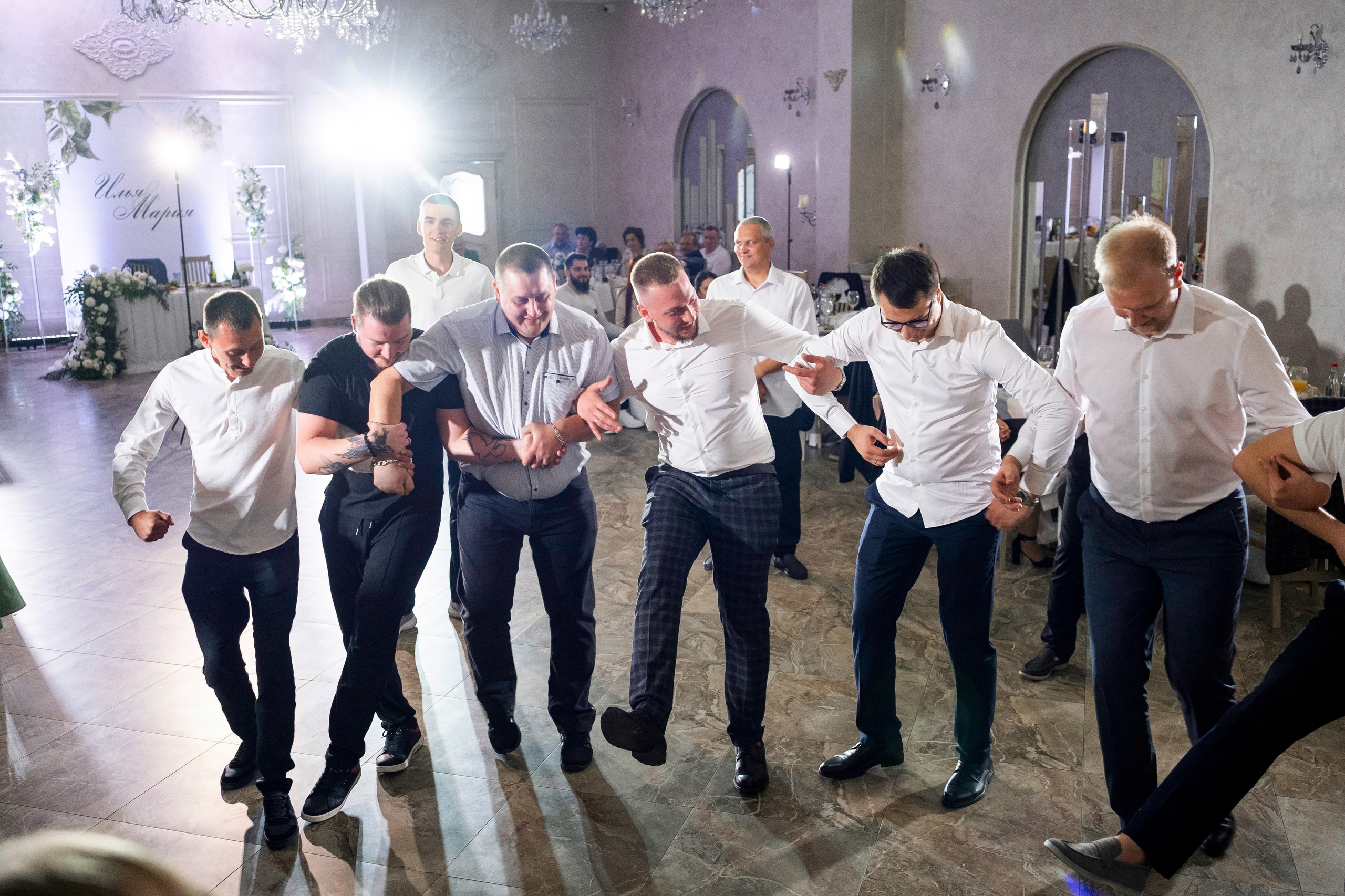 Илья и Мария. Свадебный фотограф | репортаж | праздники | крещение