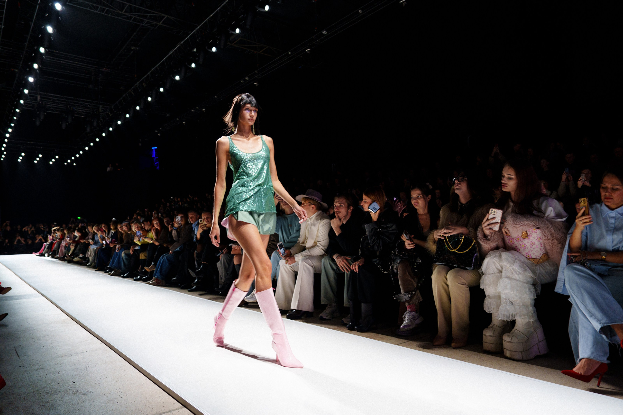 Moscow Fashion Week 2024 осень. Фотограф Николай Прокофьев модельные тесты в Москве