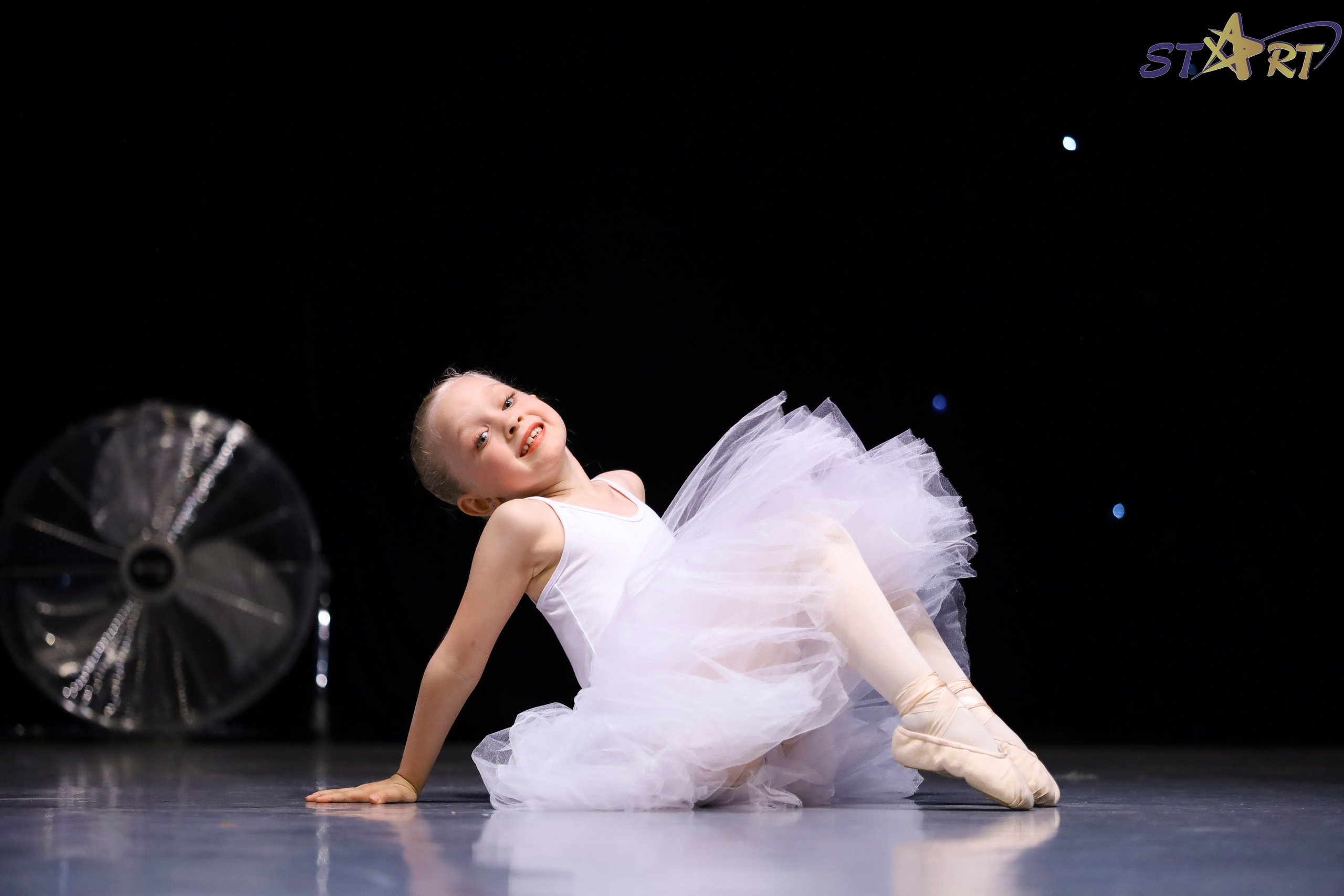 Профессиональная съемка конкурса-фестиваля в Санкт-Петербурге. Портретный Фотограф Александр «Konevtsoph» В Санкт-Петербурге