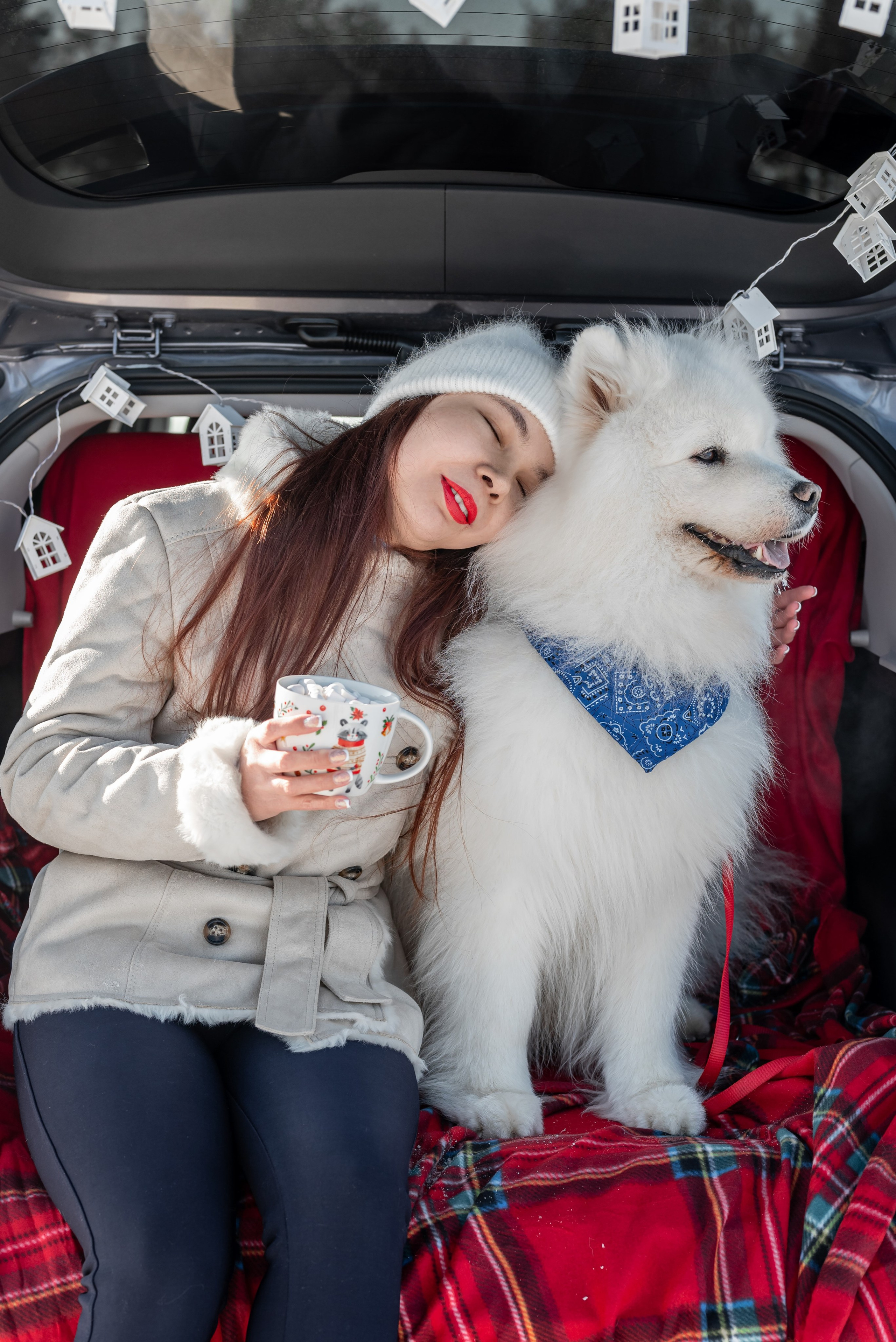 Фотопроект с Платоном и машиной на улице. Фотограф в городе Салават
