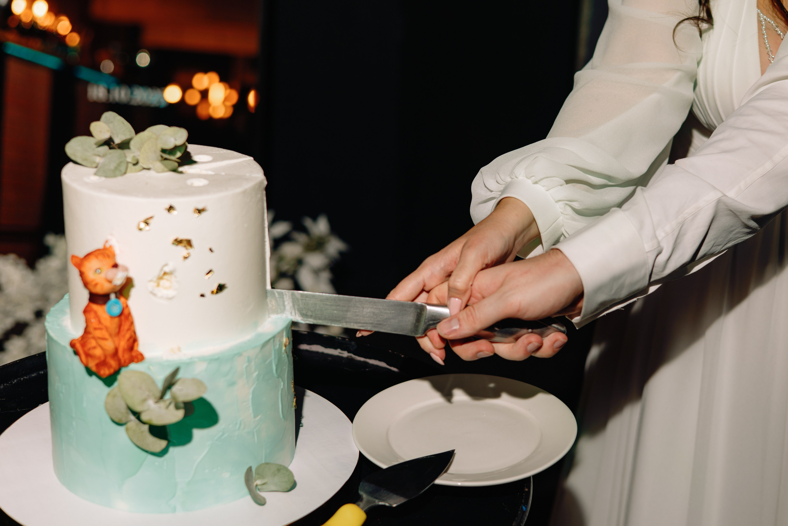 ЛЮБЛЮ ЕЁ БОЛЬШЕ НАШЕЙ МАШИНЫ