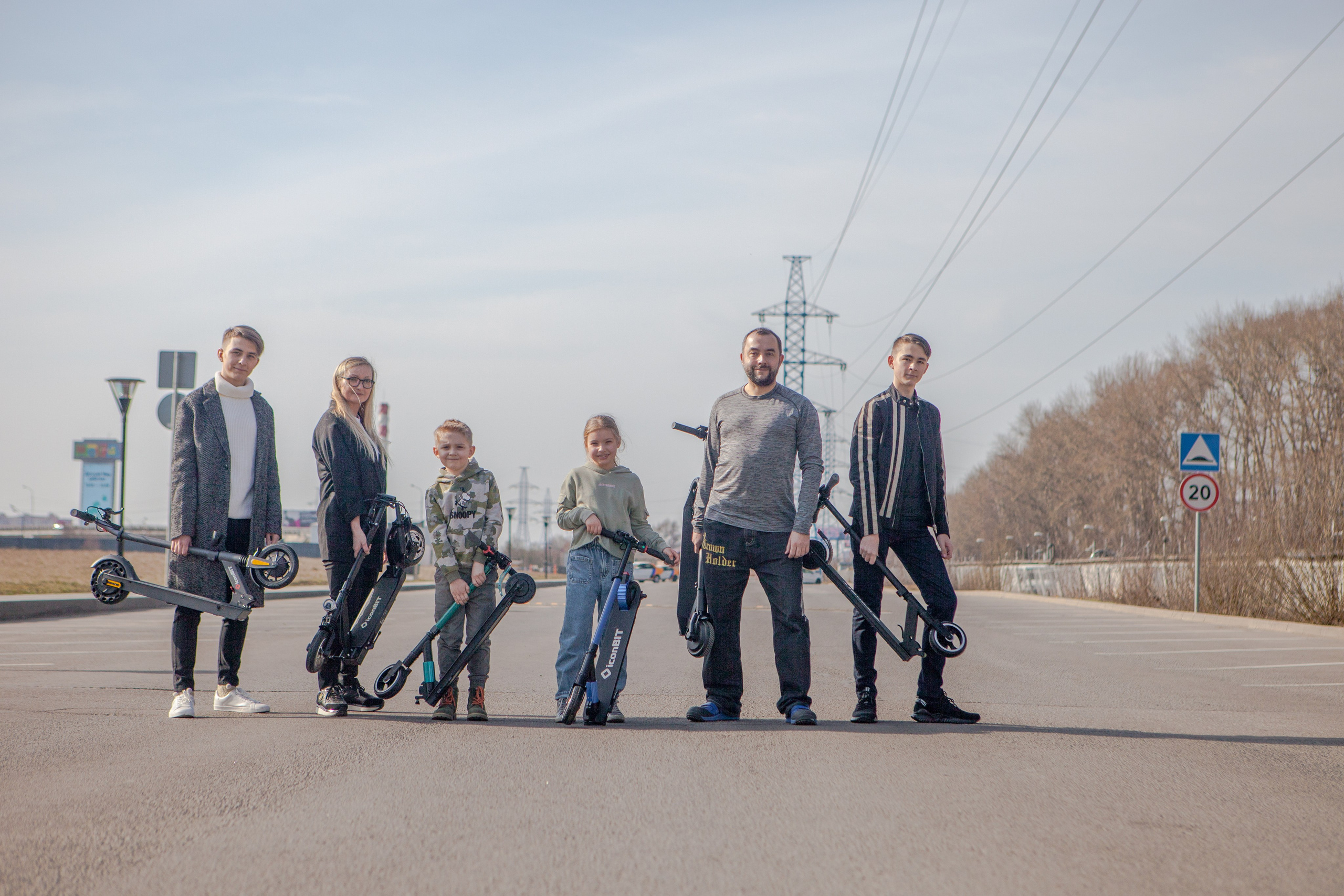 Самокаты. Фотография, ретушь, сканирование, восстановление старых фото, интерьерная съёмка, студия. Данилов Александр, Москва