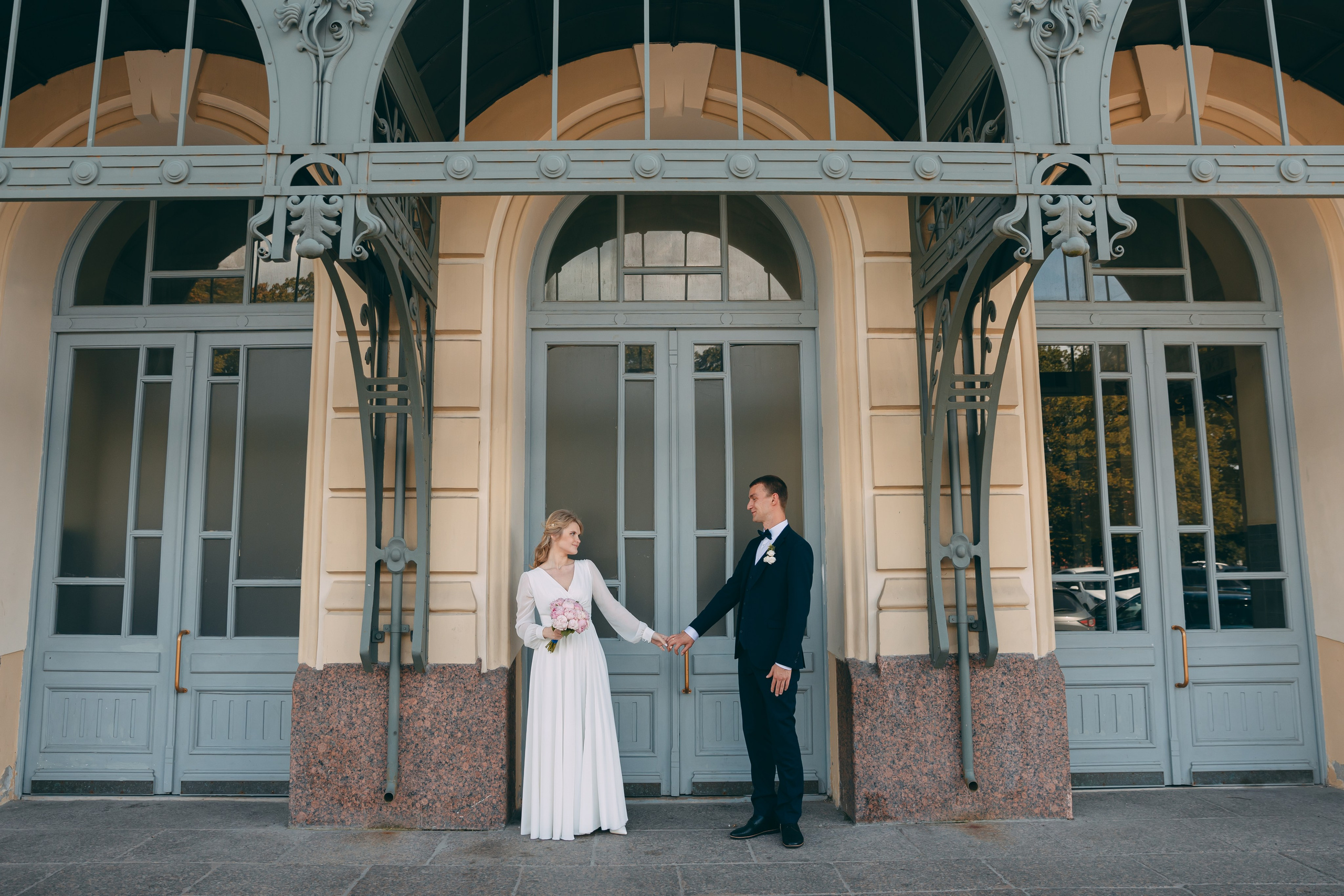 Надя и Валера, ЗАГС Доблести и Витебский вокзал. Семейный фотограф в Санкт-Петербурге Алиса Мохова