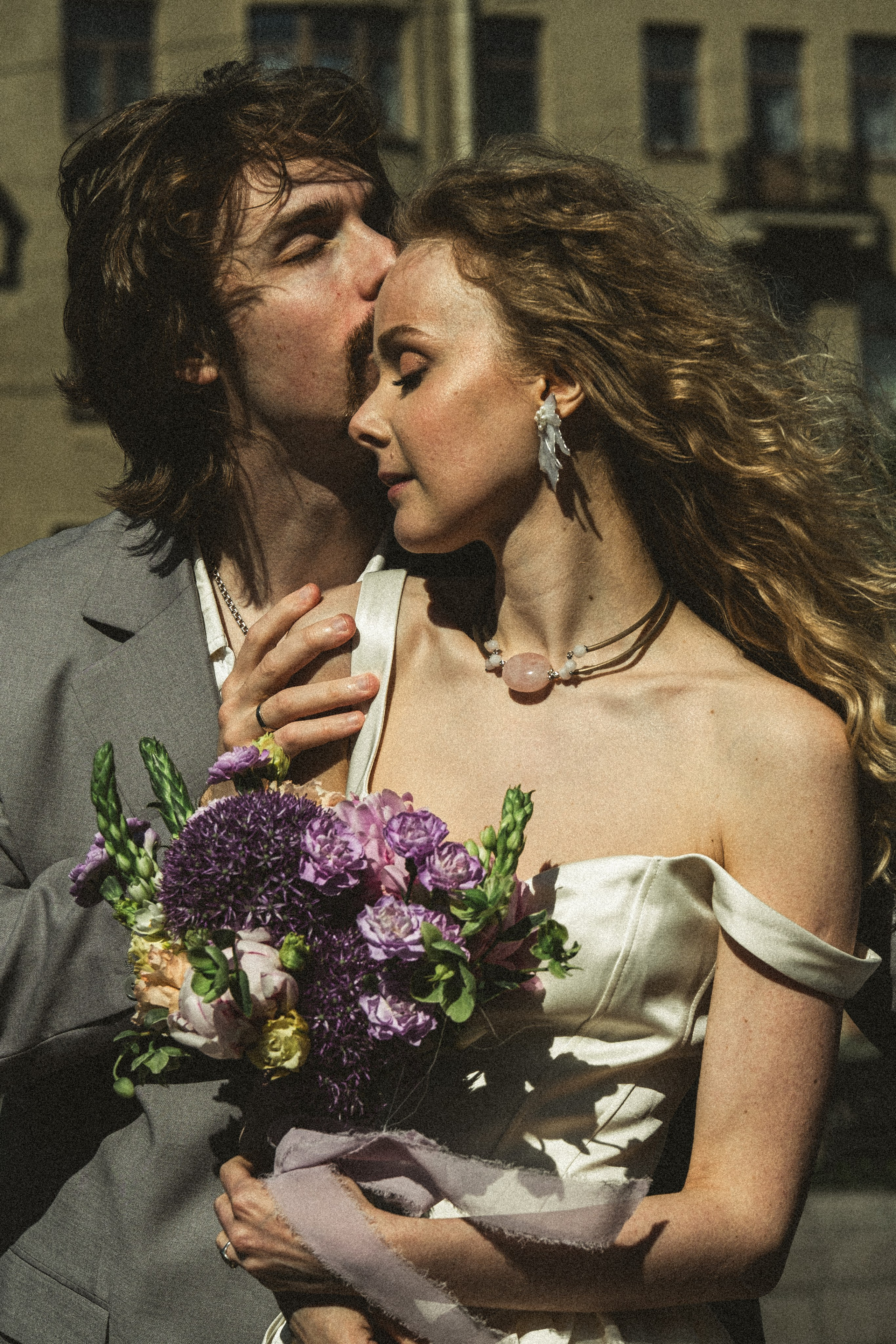 СВАДЕБНАЯ ПРОГУЛКА ПО ПЕТРОГРАДКЕ ВЕСНОЙ. СВАДЕБНАЯ ФОТОСЕССИИЯ НА ПЕТРОГРАДКЕ. Профессиональный фотограф, Санкт-Петербург — Виктория Богомолова