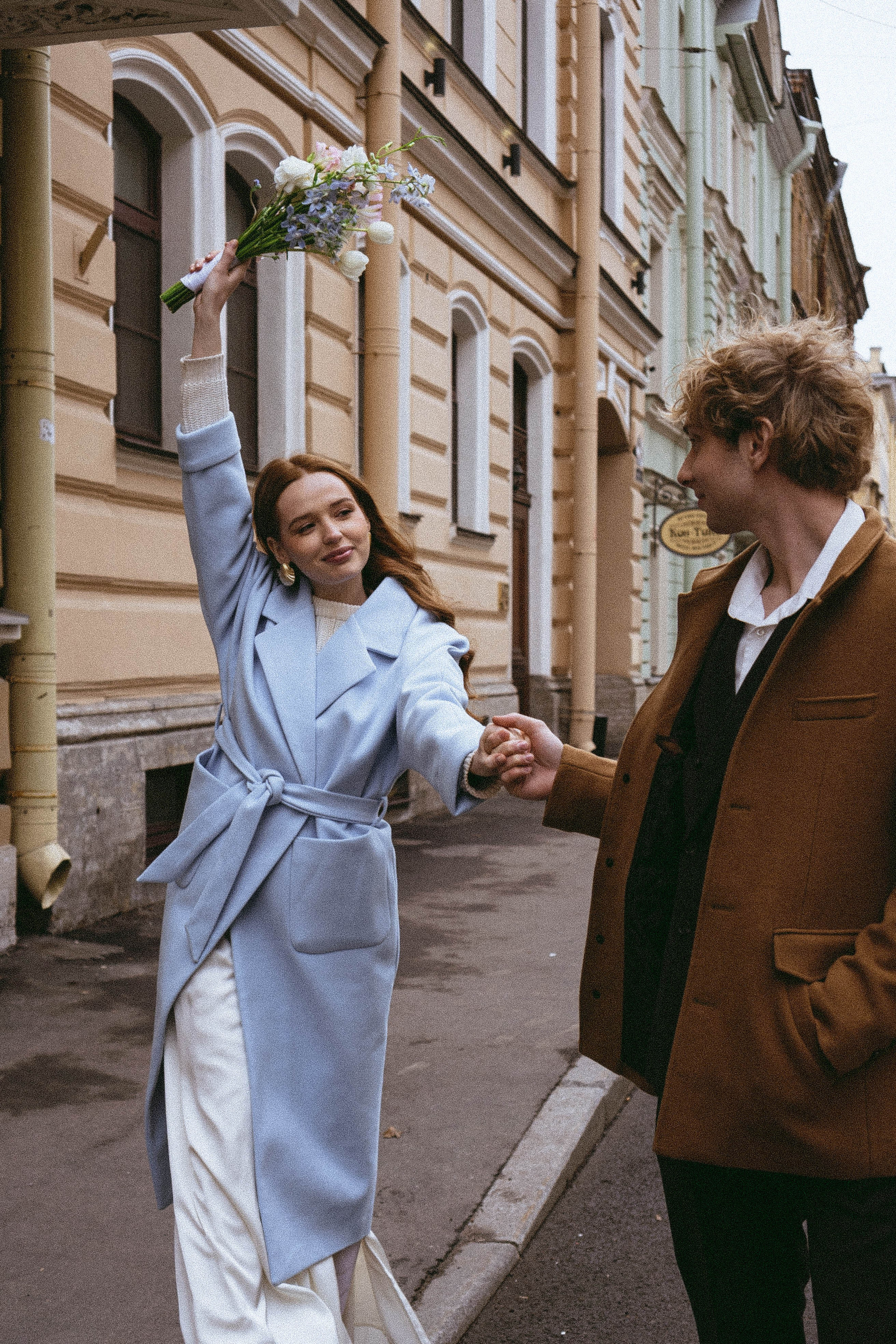 СВАДЕБНАЯ СЬЕМКА В ОТЕЛЕ. СБОРЫ ЖЕНИХА И НЕВЕСТЫ И ТАКЖЕ ТОР И ПОДГОТОВКА К ПРОГУЛКЕ И ПРОГУЛКА ПО ПЕТРОГРАДКЕ. Профессиональный фотограф, Санкт-Петербург — Виктория Богомолова