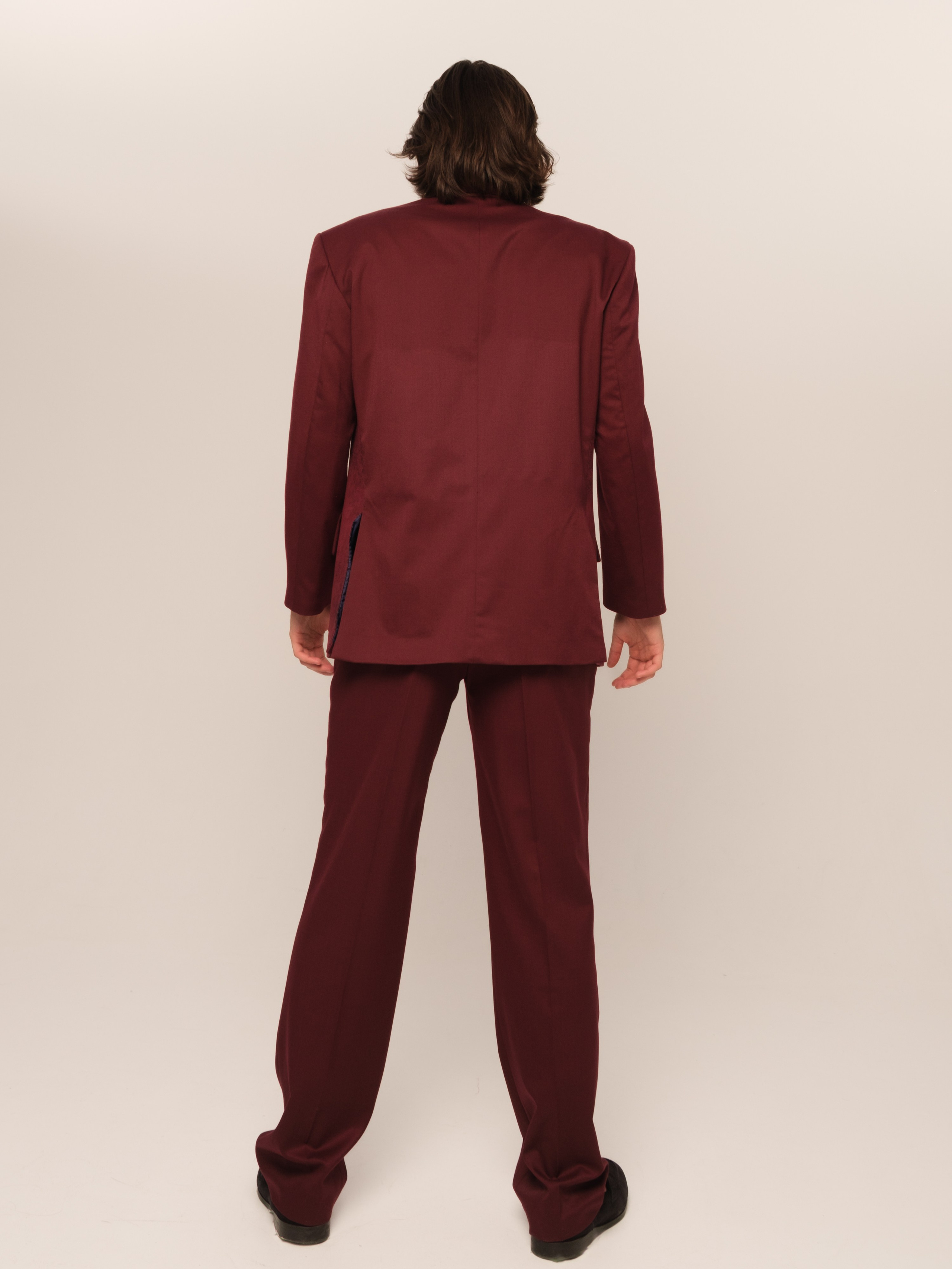 ZHAKOVA BRAND каталог. Мари — фотограф и видеограф из Москвы