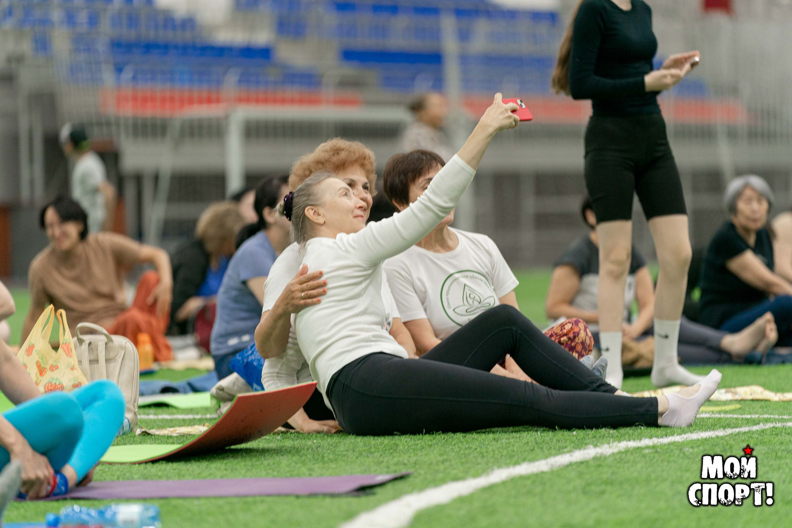 XI Международный день йоги. Студия «Мой Спорт!» — все о спорте в Якутии