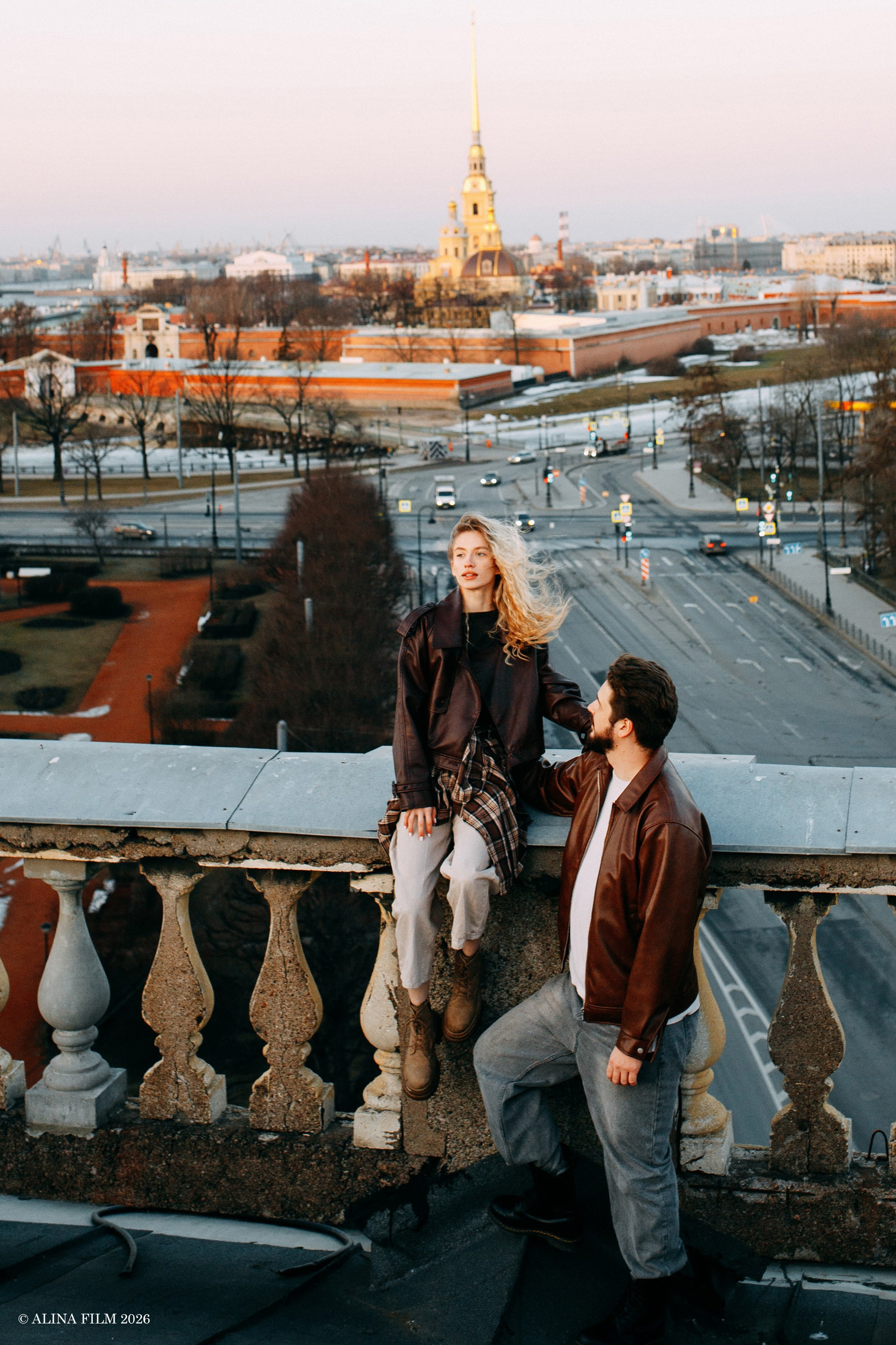 Фотосессия на крыше у Петропавловской крепости. Фотограф в Санкт-Петербурге Alina Film