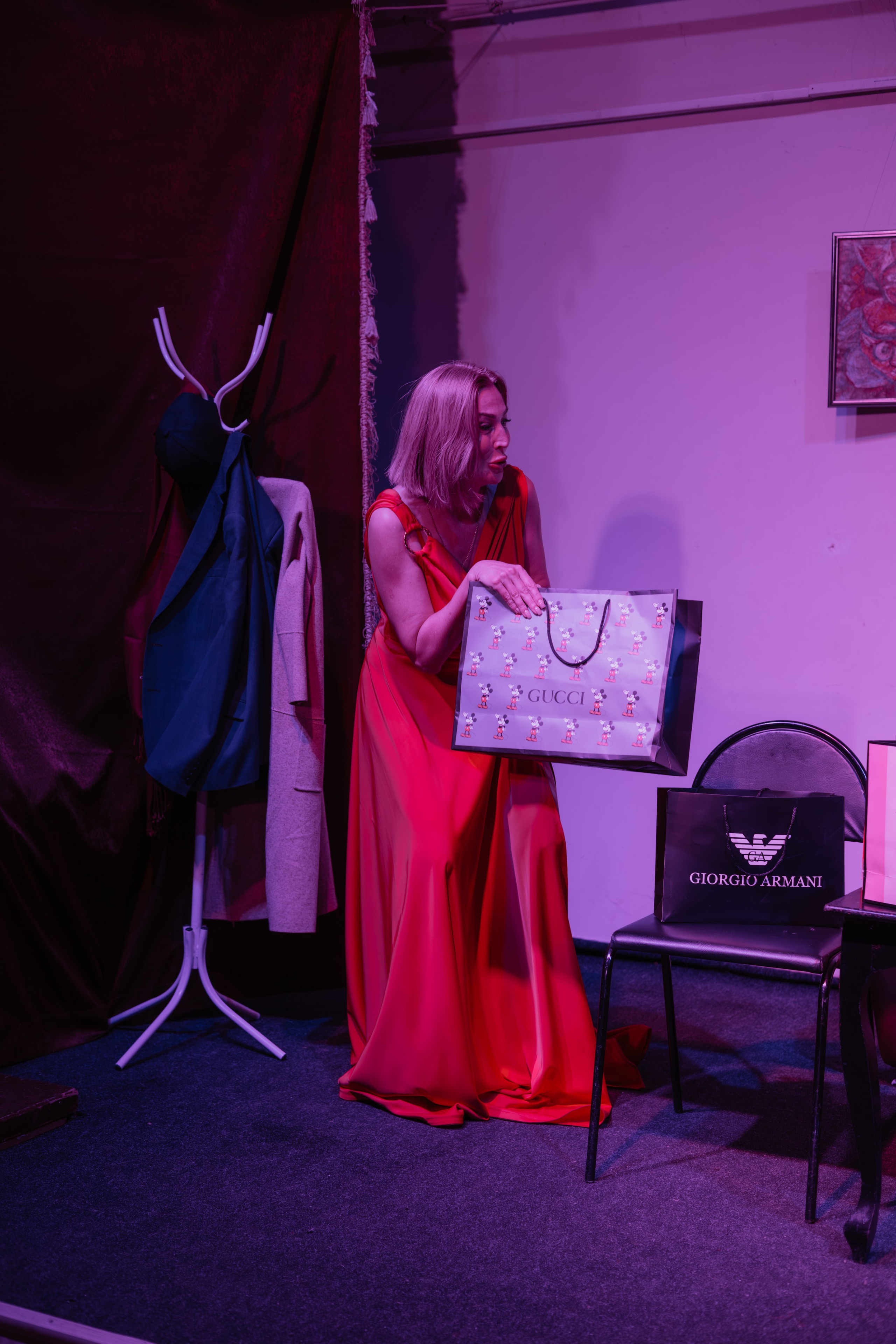 Дом актера «Денег много не бывает». Фотограф Марк Файзулин