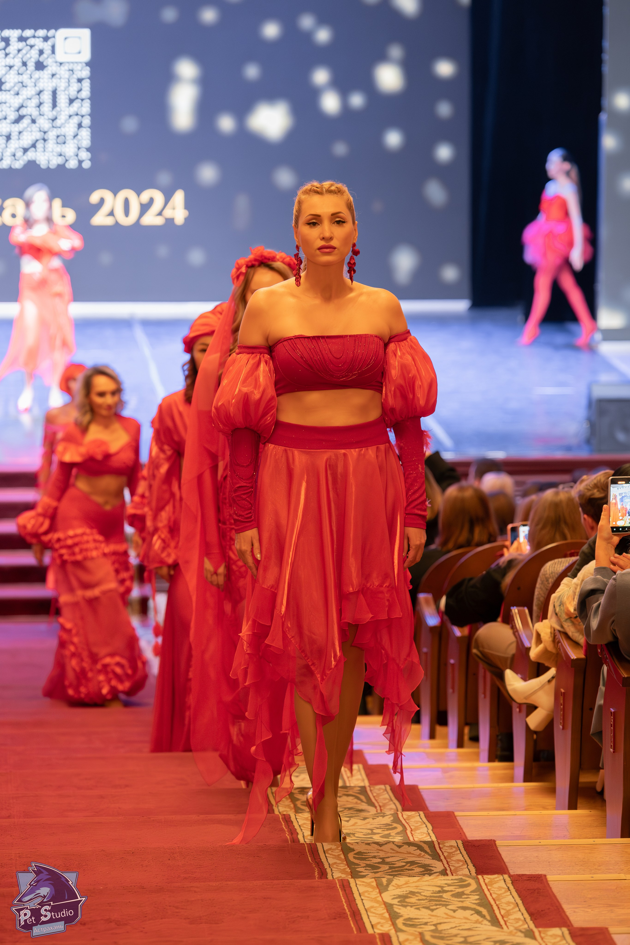 Человек года 2024. Кадр Плюс — Фотография с характером «Визуальный продюсер и фотограф Марк Файзулин»