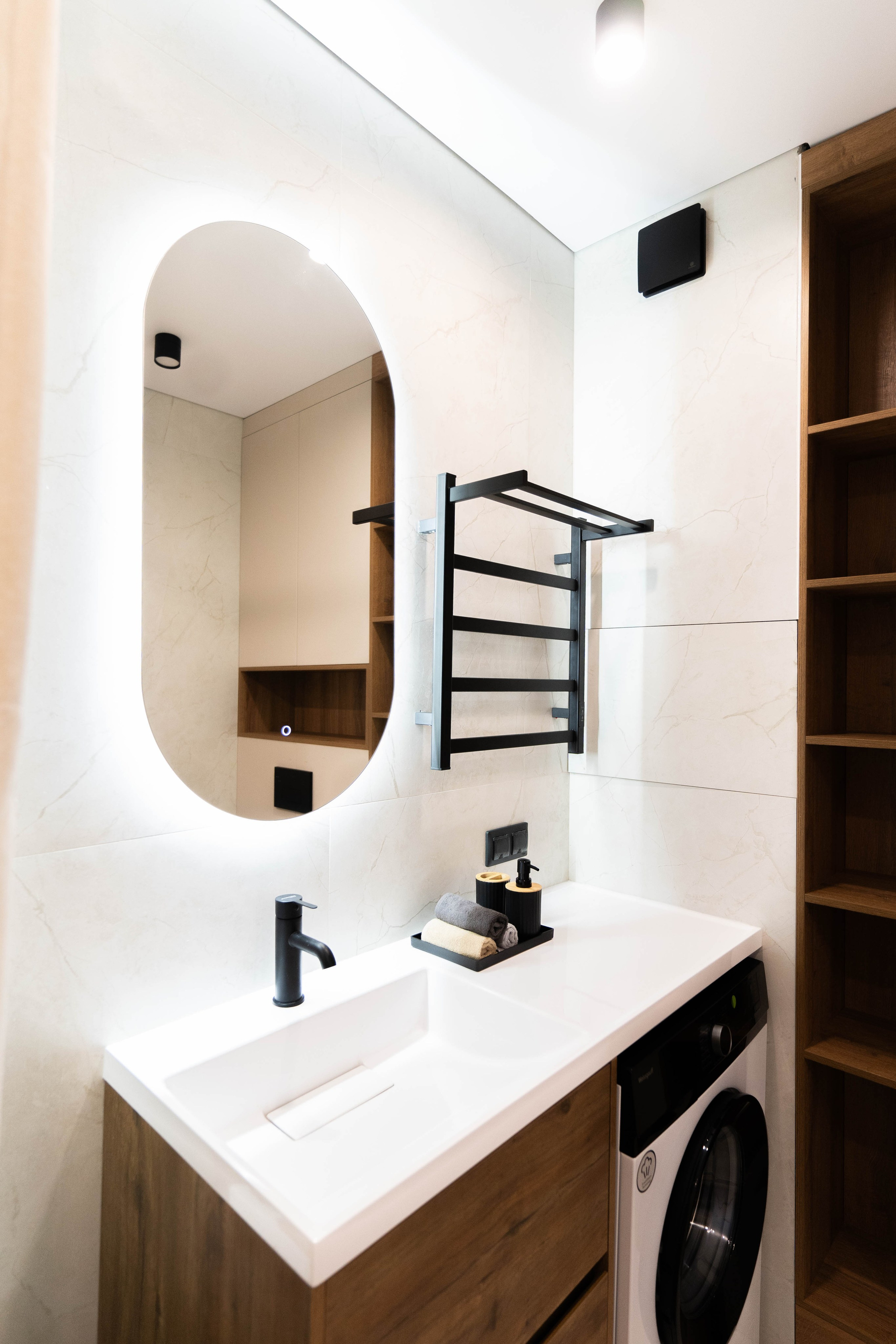 Kronstadt Boulevard. Rezyame