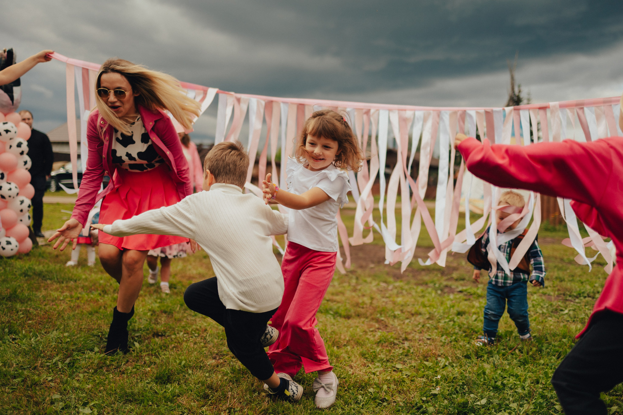Лера 2 годика. Репортажный и портретный фотограф в Санктпетербурге. Видиосъемка мероприятий в Санкт-Петербурге