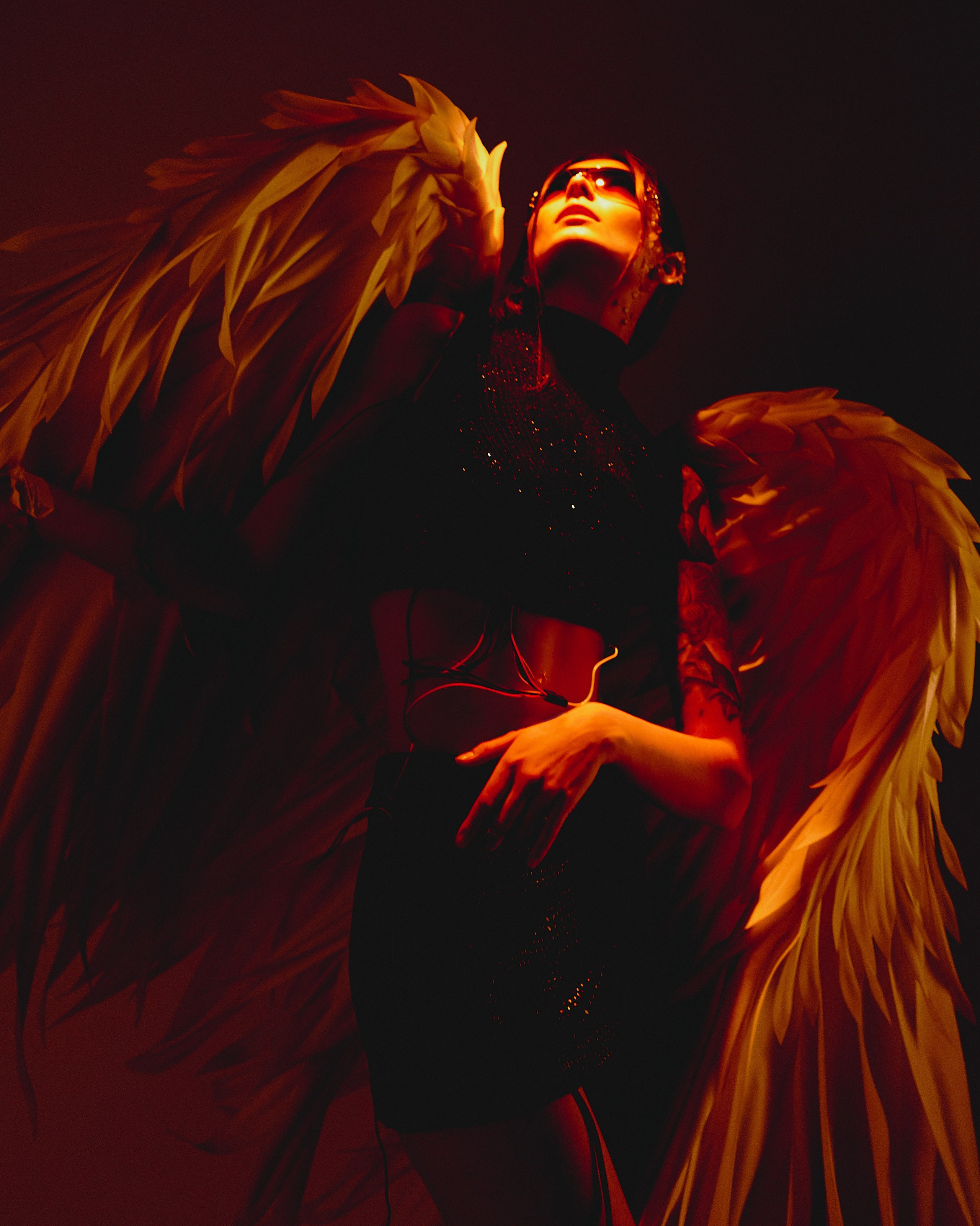 Fallen angel. Святослав Лебедев | Рекламный фотограф — Коммерческая съемка, Арт-дирекшн, AI-интеграция