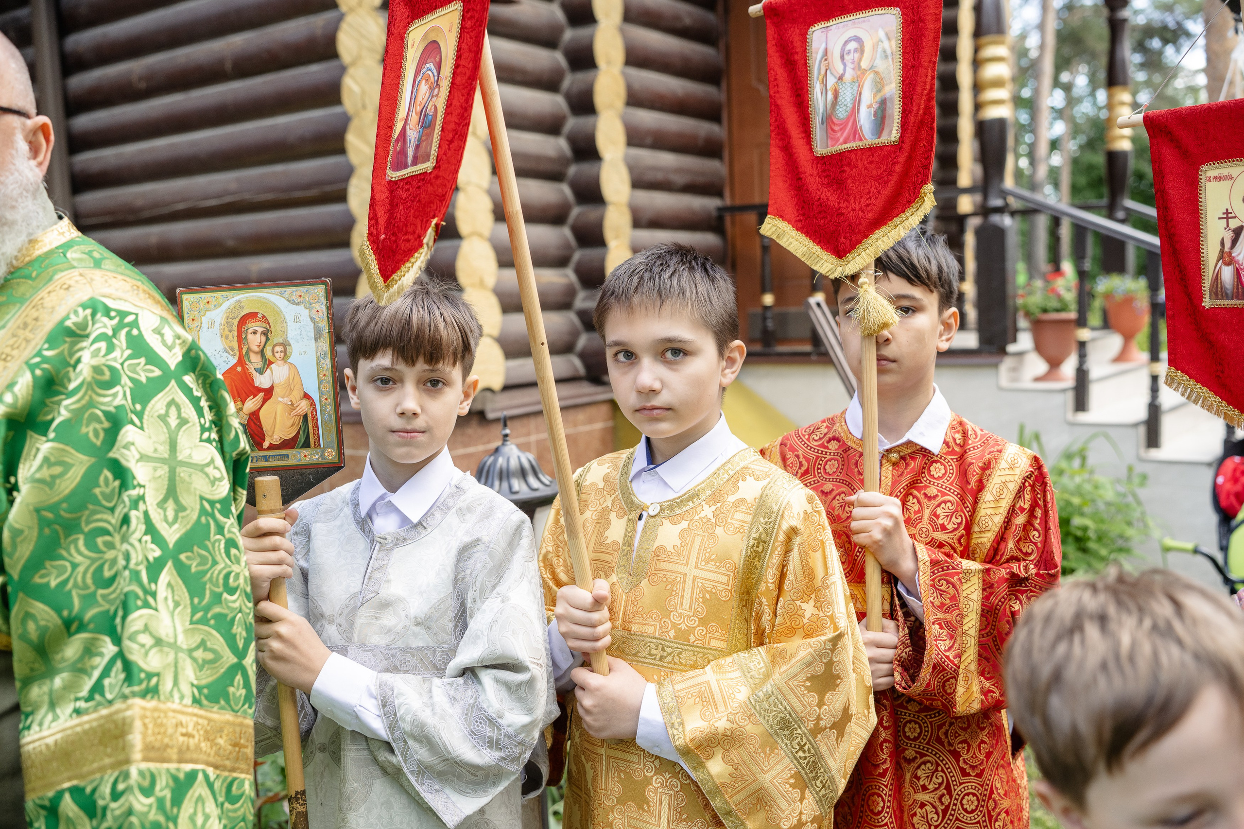 Престольный праздник в храме Троицы Живоначальной. Фотограф Москва/Подмосковье