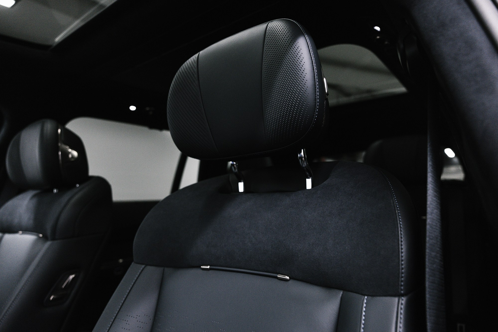 Lynk & Co 900 Ultra 2,0hyb 4WD AT (734 л. с.). Автосалон «Х-Авто»