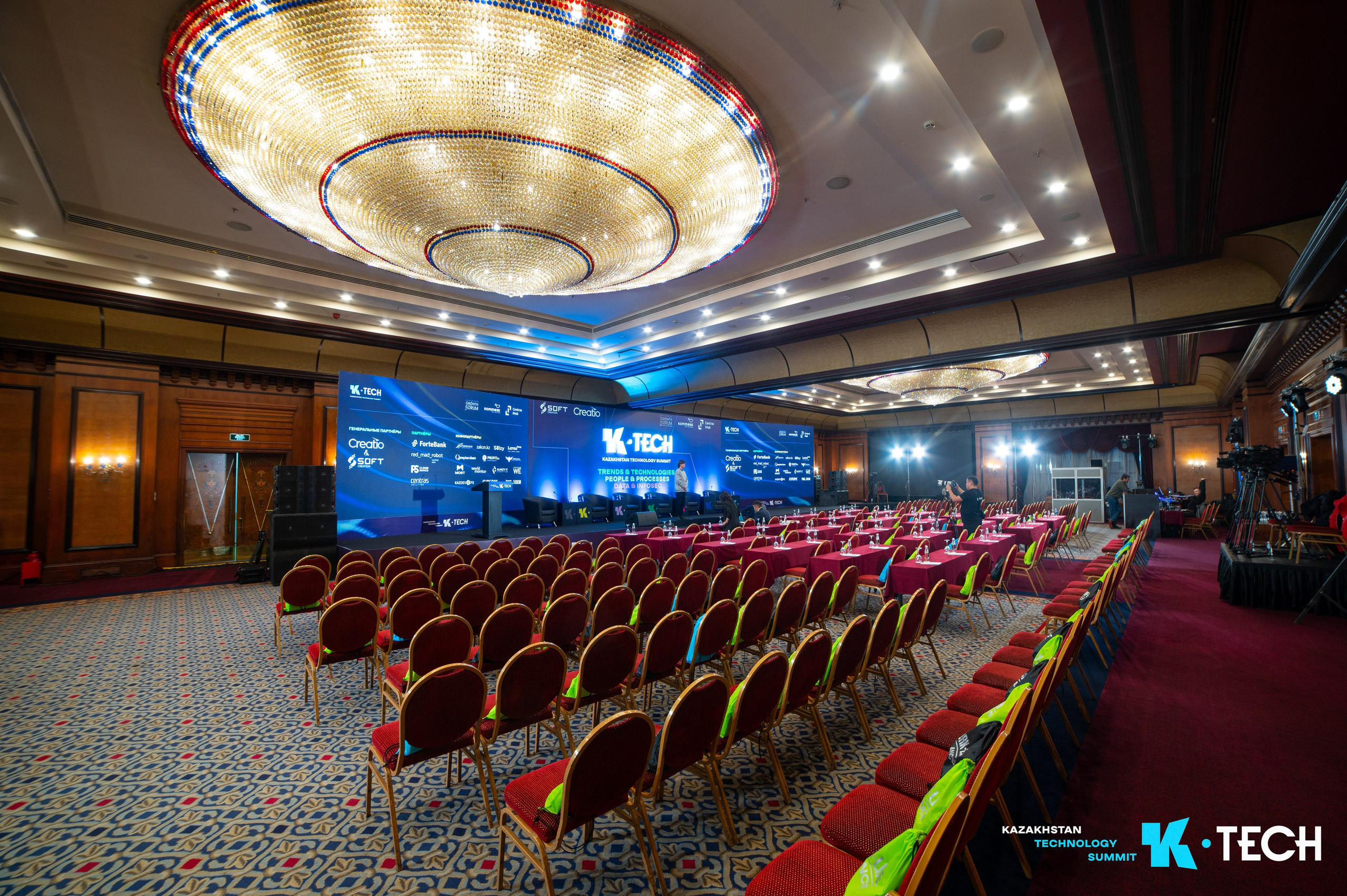 K-TEHC. Коммерческий фотограф в Алматы