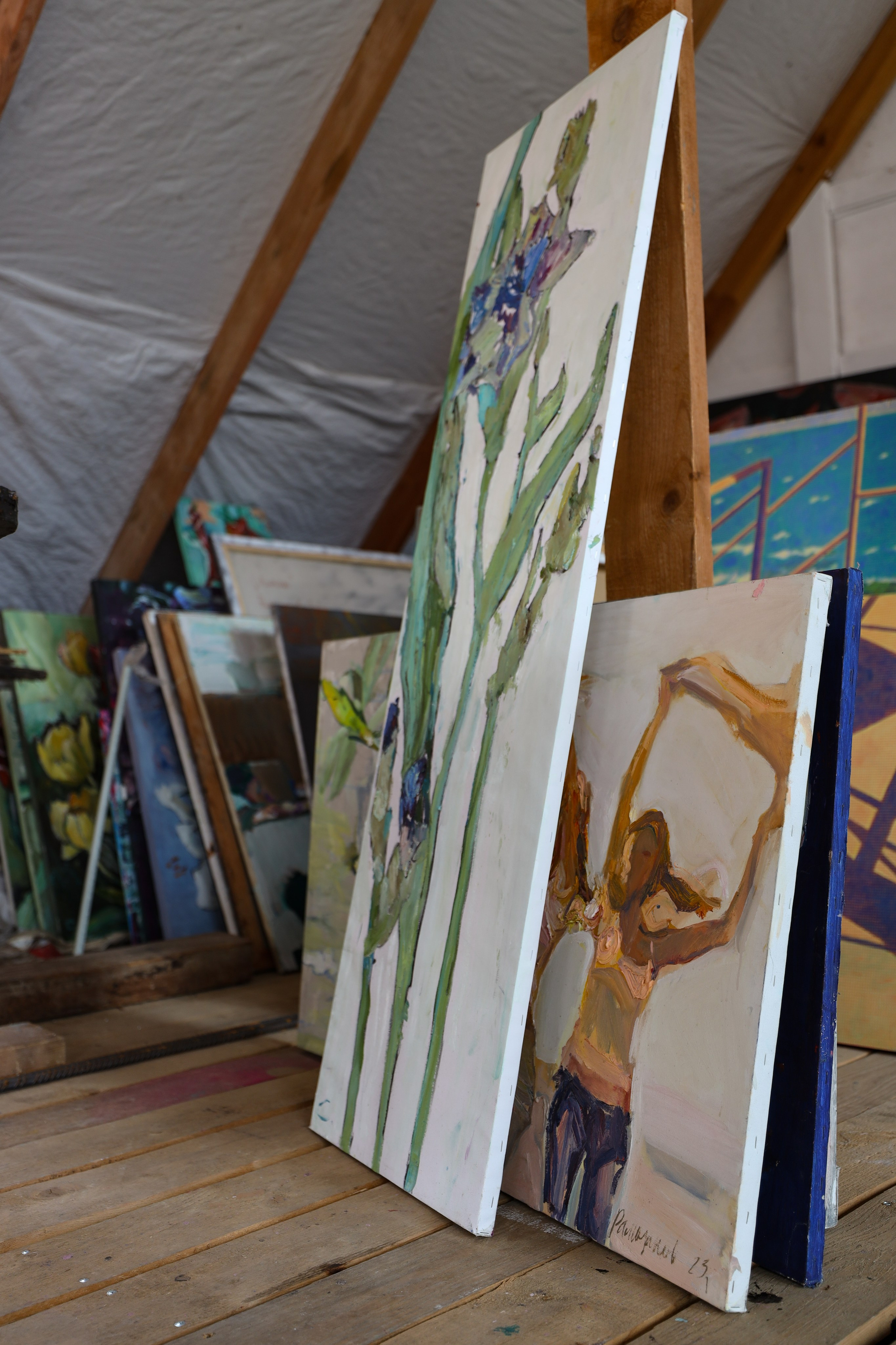 Художники Ренат Рамазанов и Александра Сырбу. Дженбаз Павел — фотограф в Ялте