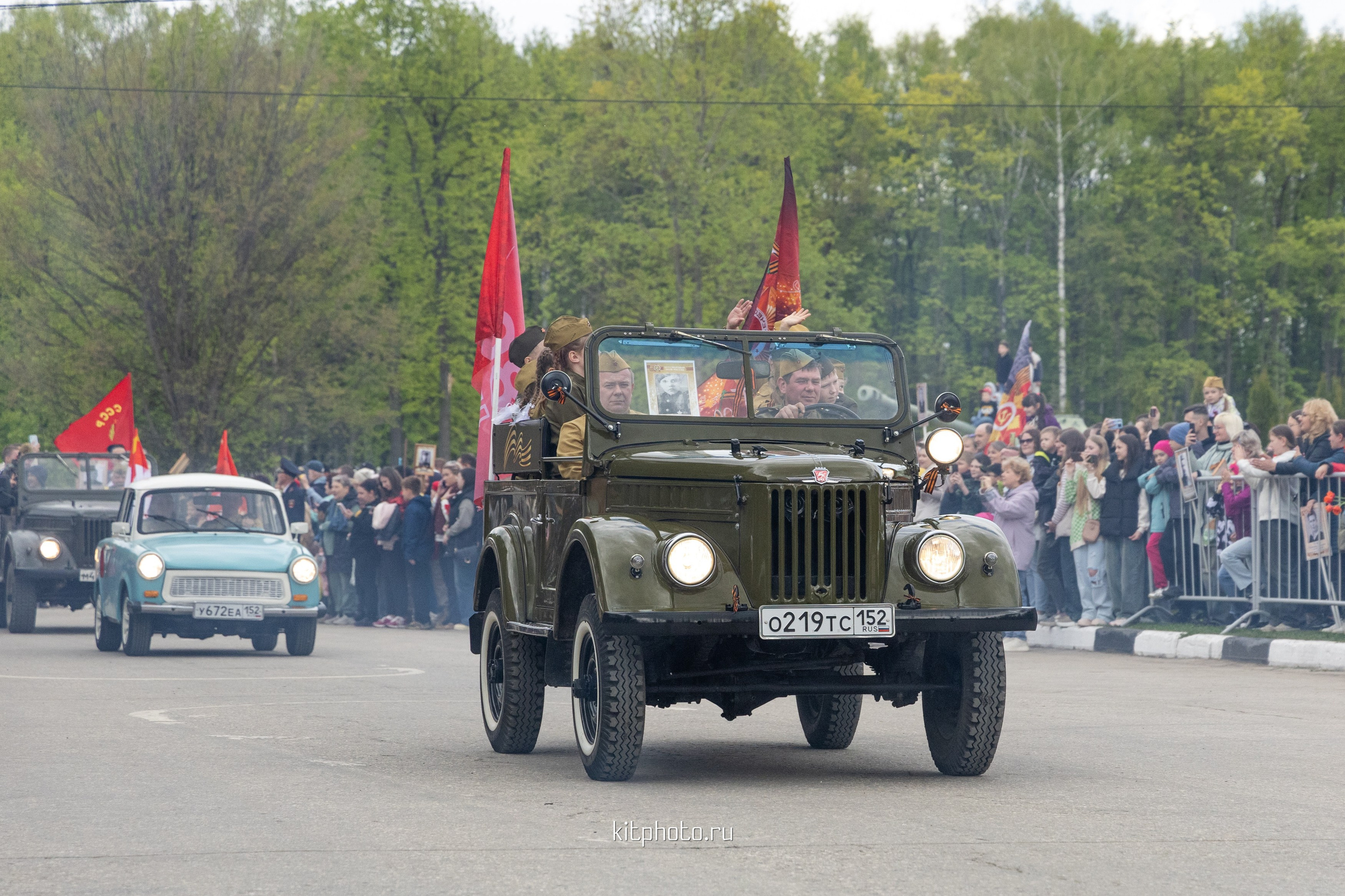 Фотосъёмка Дня Победы 2025 в Городце | Репортаж от KitPhoto. Фотограф Нижний Новгород Мария Китаева