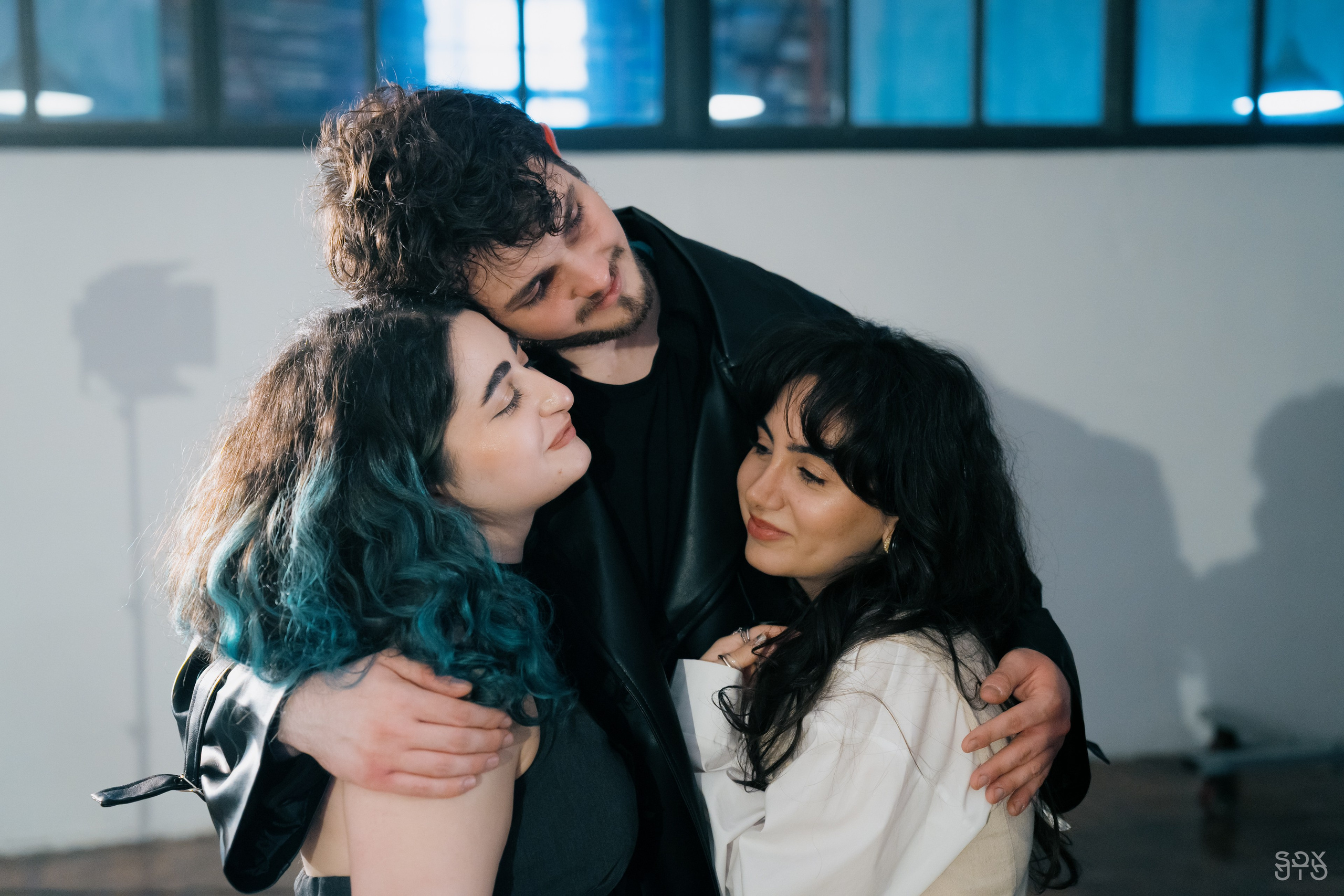 BAKED ROLL x Grad! ent