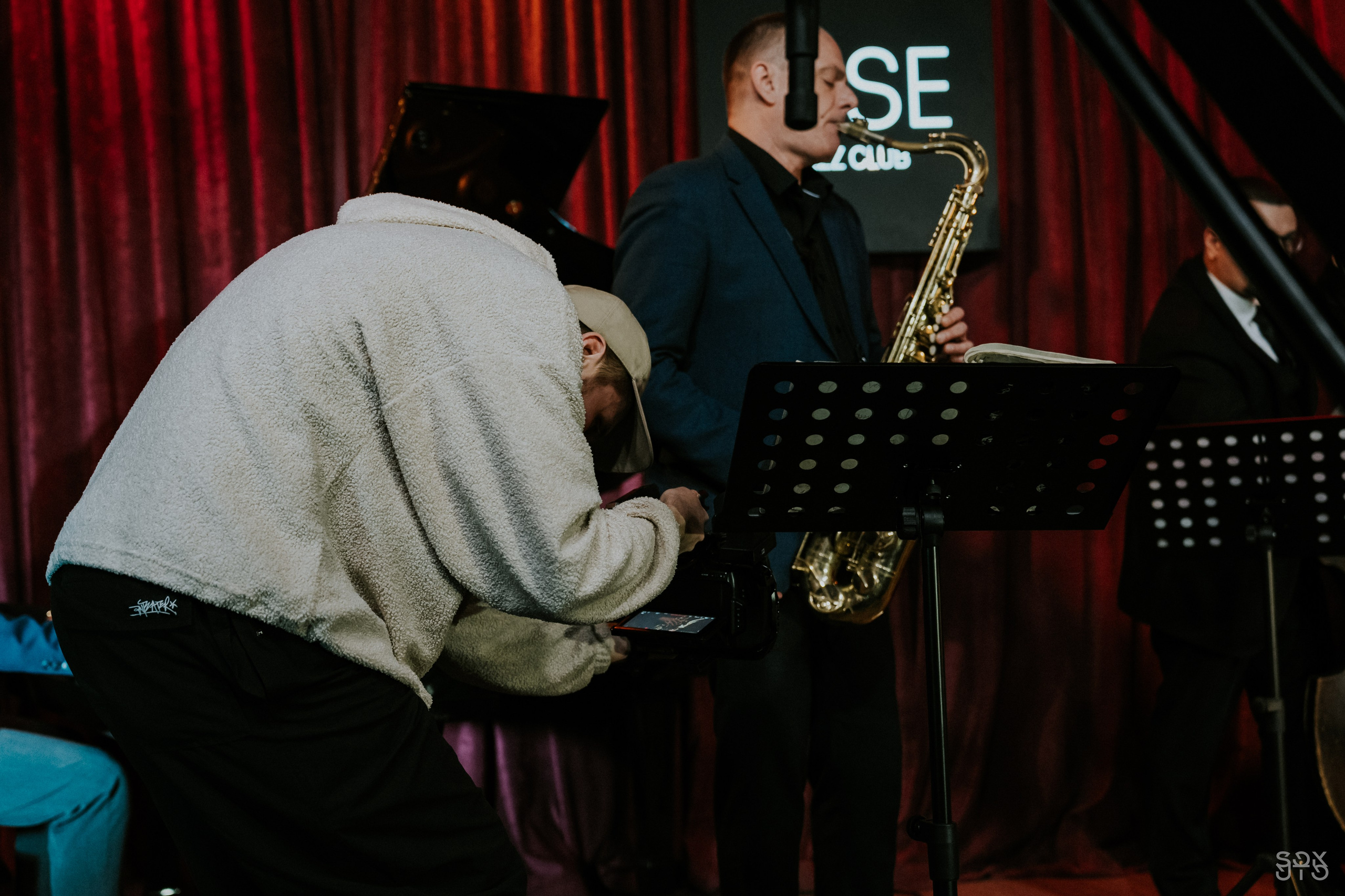 Видеопродакшн BACKED ROLL