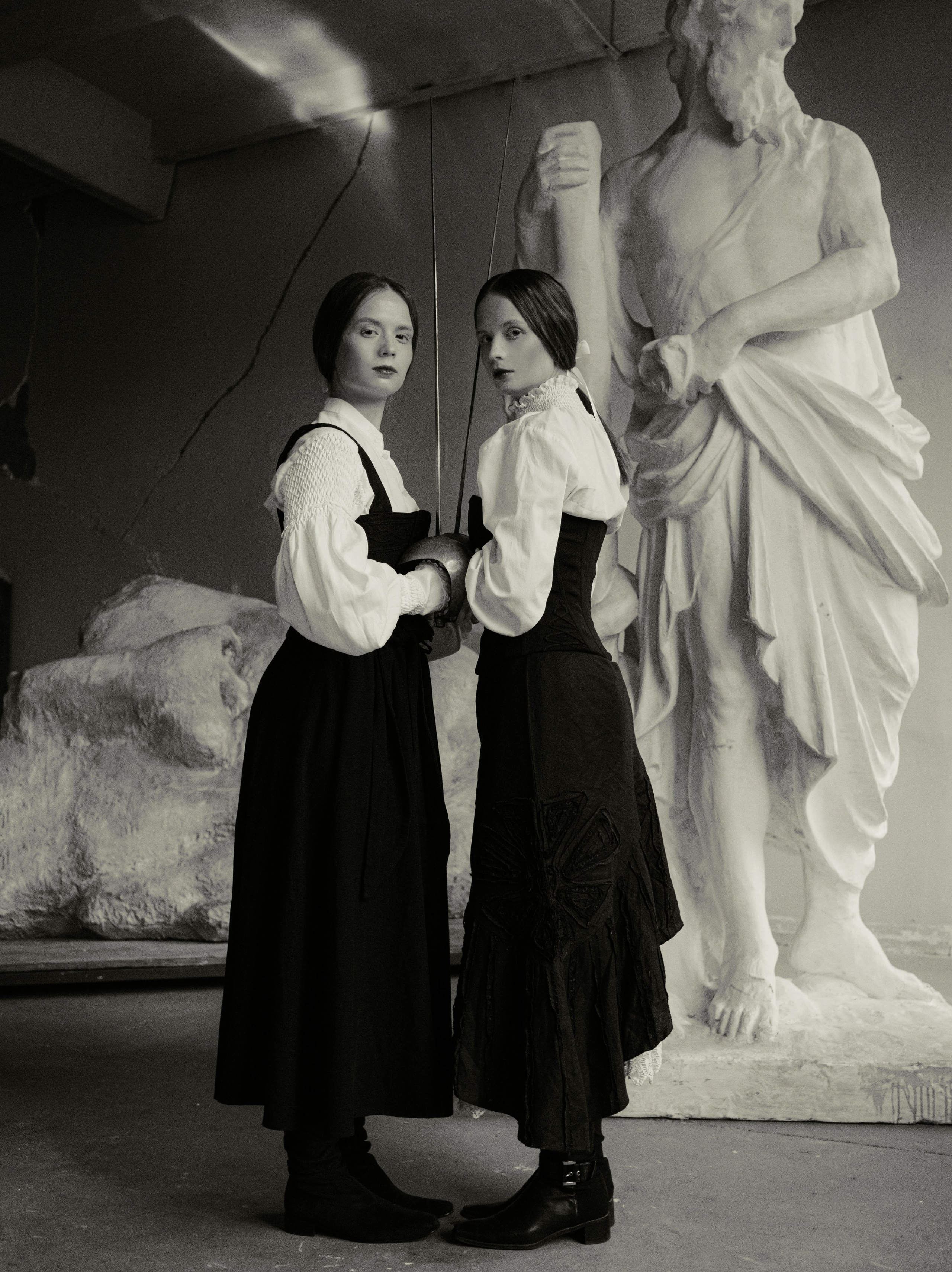 Fencers. Фотограф и Стилист в Санкт-Петербурге Алеся Хомиченок и Игорь Гарин