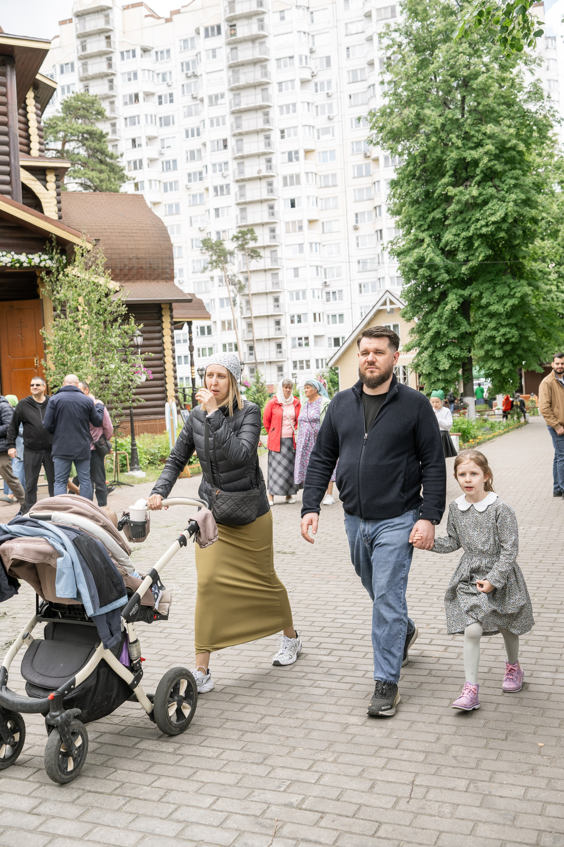 Престольный праздник в храме Троицы Живоначальной. Фотограф Москва/Подмосковье