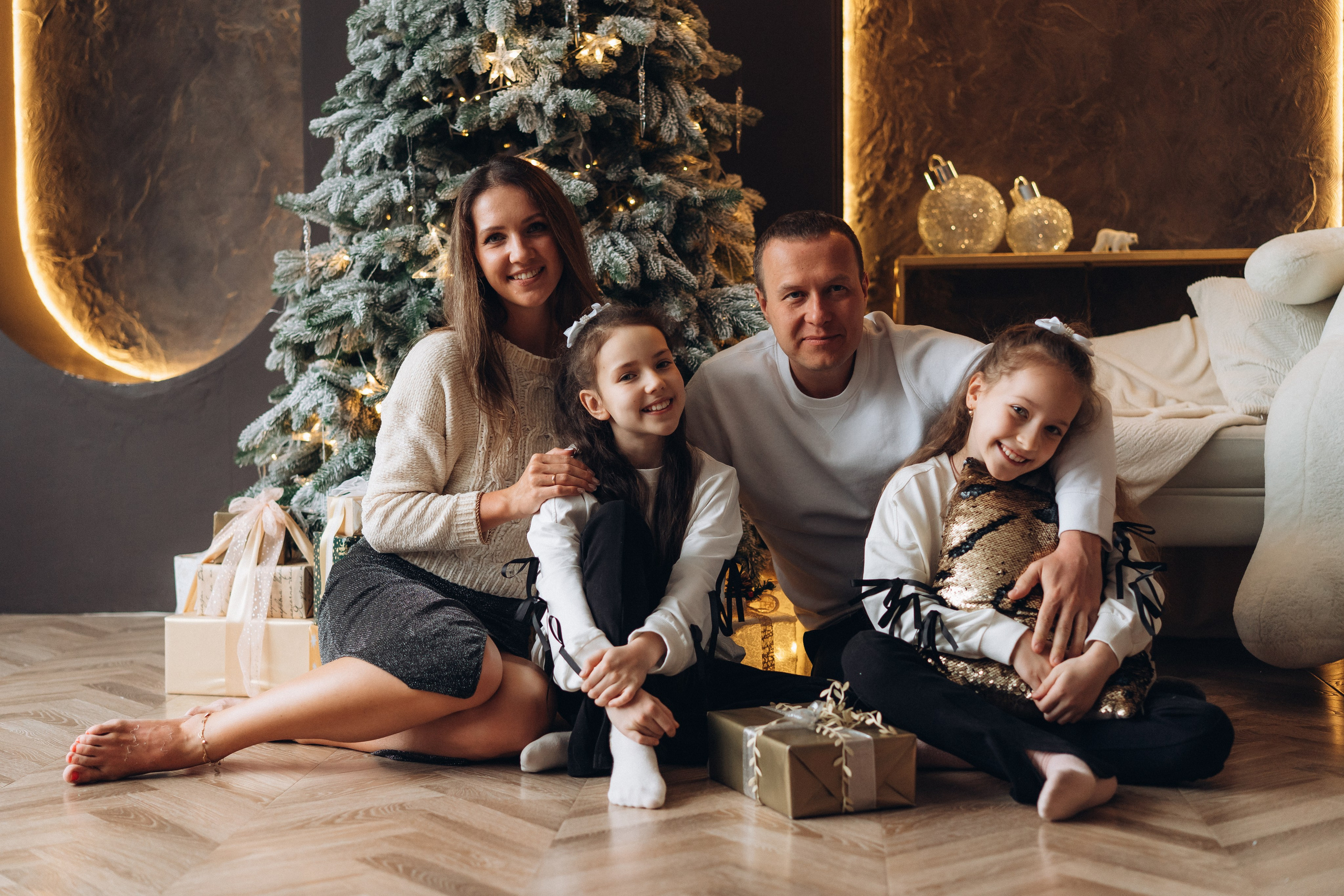 Семейная съемка в студии. Фотограф Екатеринбург Кокшарова Александра