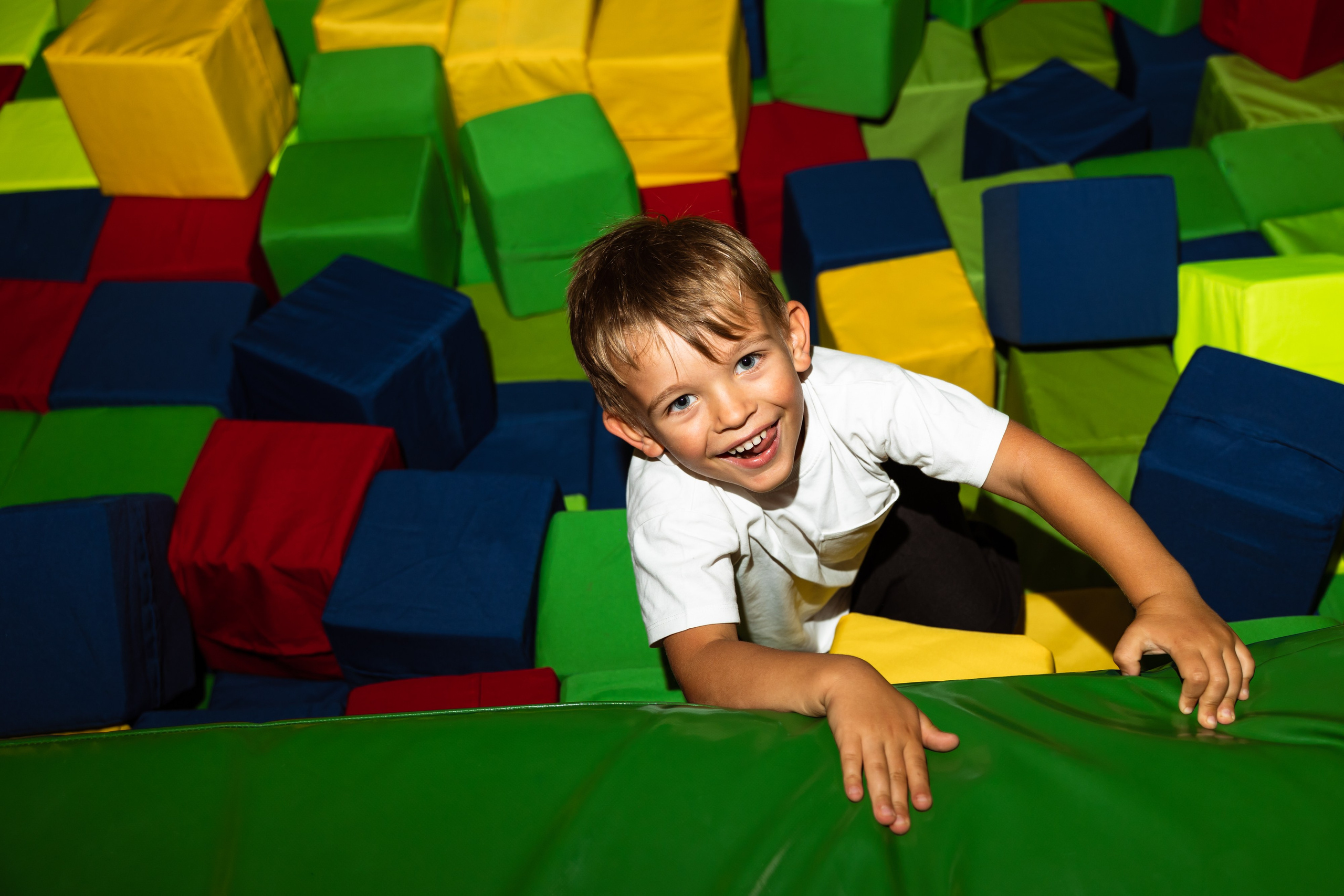 Сережа Овечкин 4. ФОТОГРАФ ВАШИХ ЛУЧШИХ СОБЫТИЙ