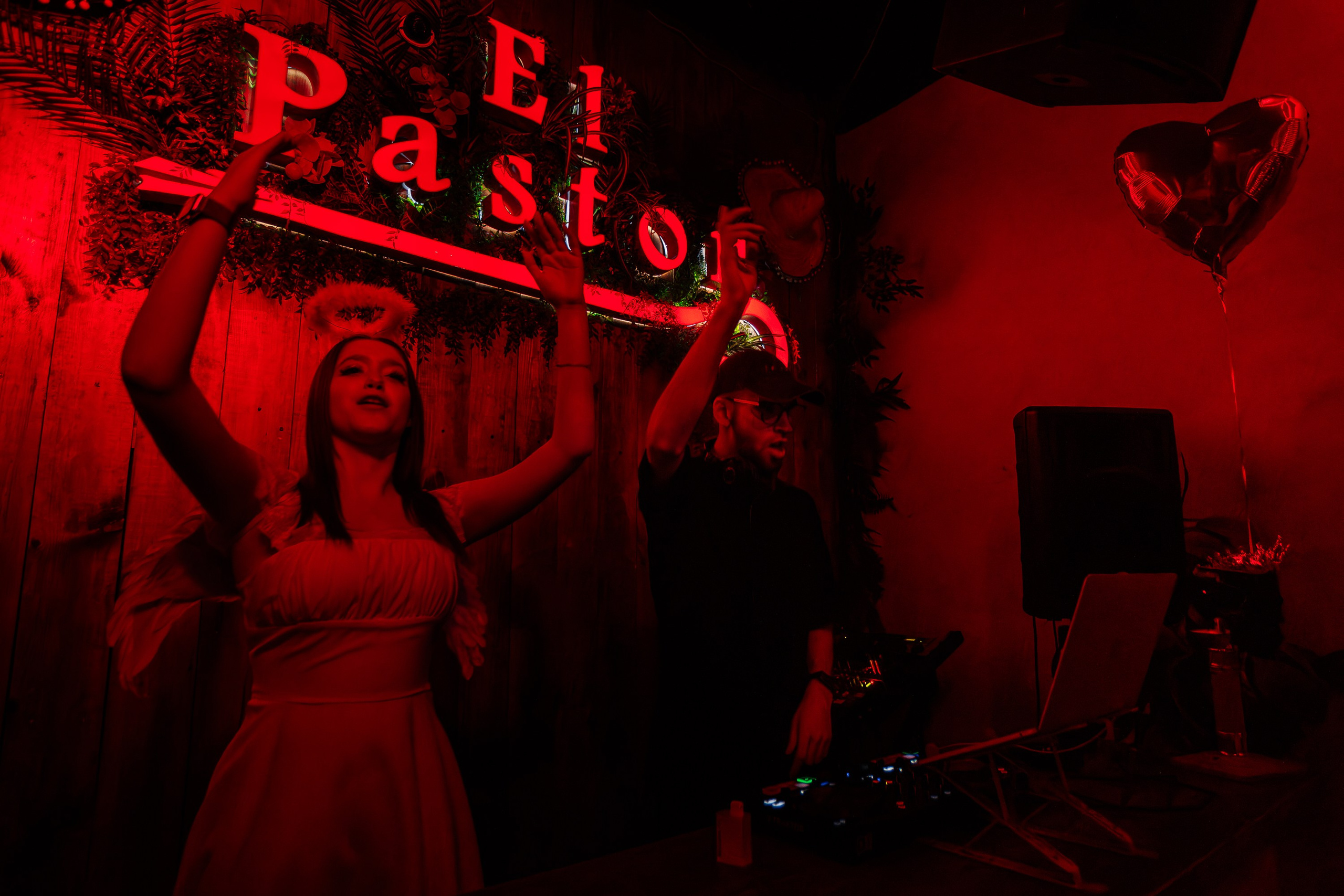 День влюблённых_El Pastor_Симферополь_14.02.2025. Аминов Руслан | Фотограф