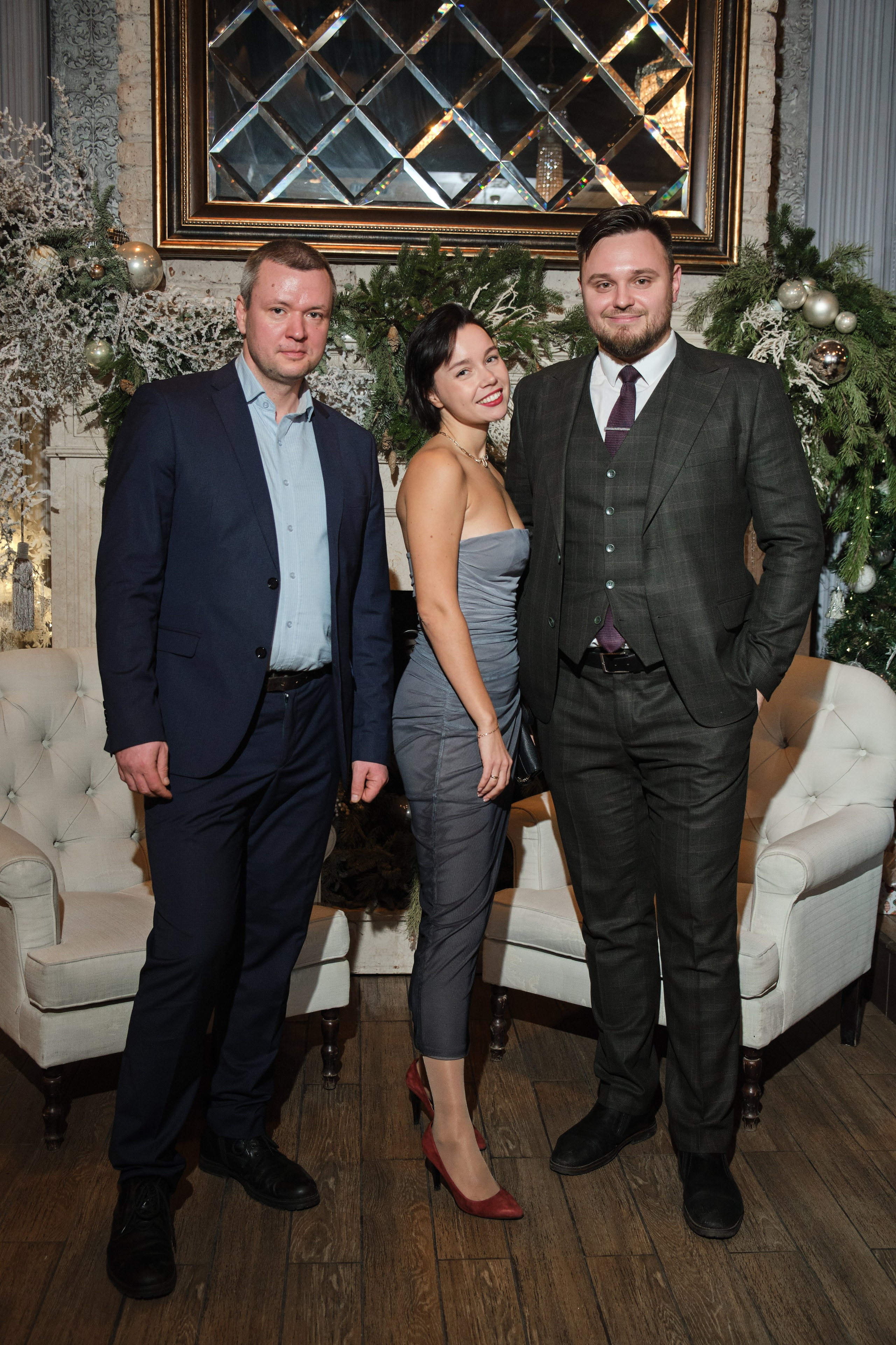 ELS GROUP. Антон Гошовский - свадебный и семейный фотограф в Москве и Крыму